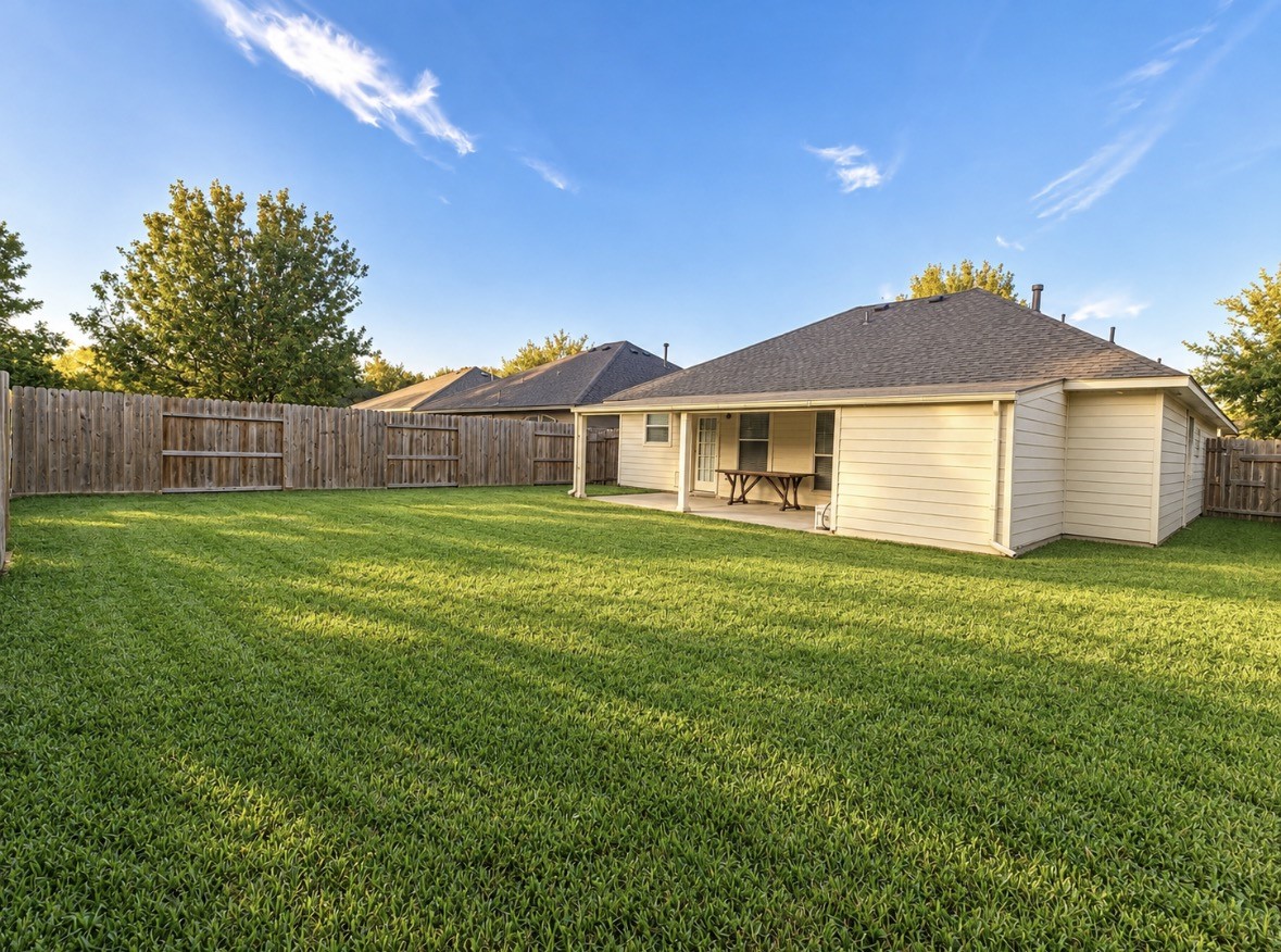 3722 Elderberry Drive, Dickinson, TX 77539 3722 Elderberry Drive, Dickinson, TX 77539