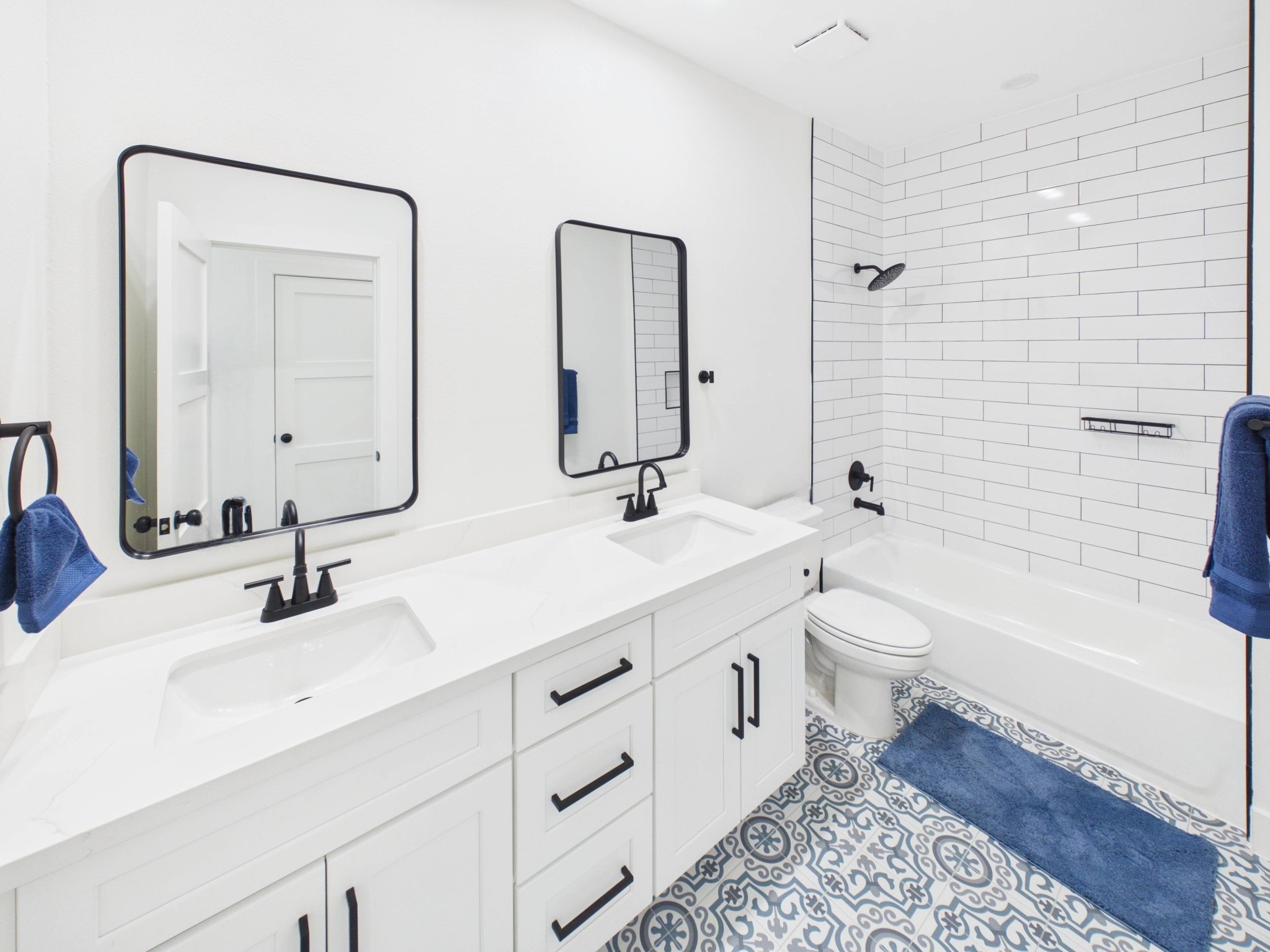 primary bath with dual vanity