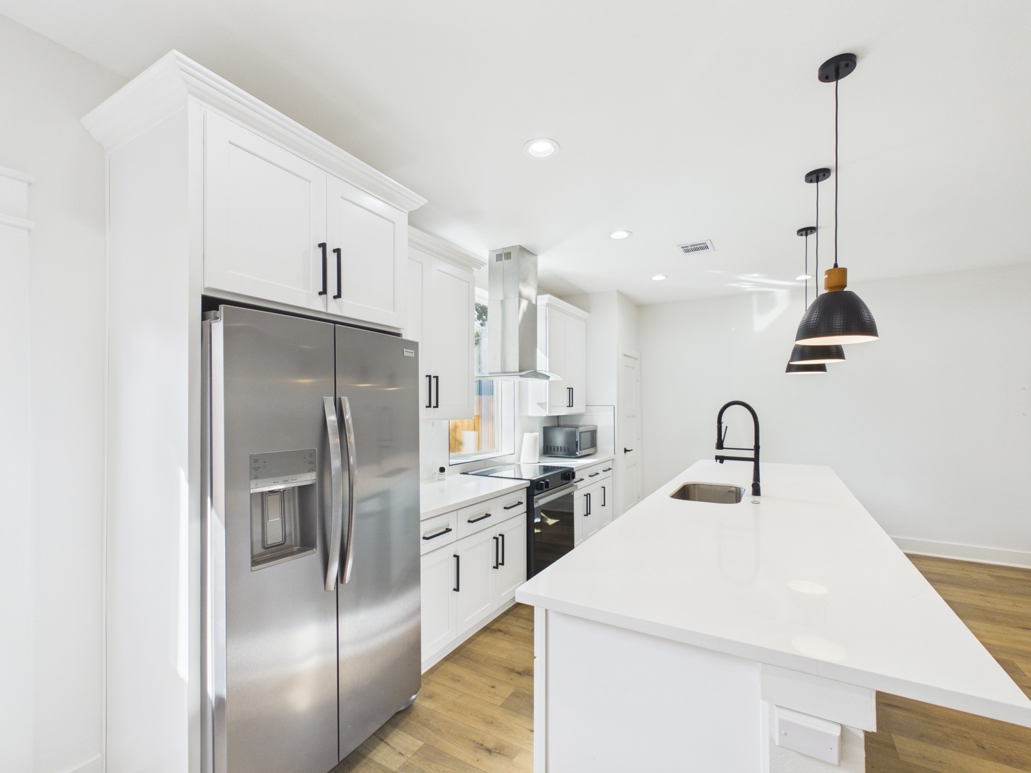 8421 Venus Street, #B, Houston, TX 77088