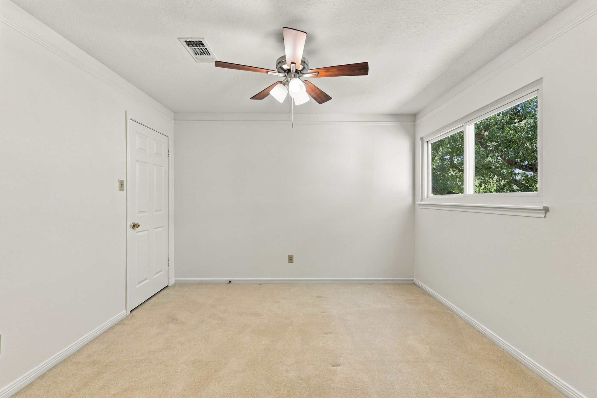 15039 Coral Sands Drive, Houston, TX 77062