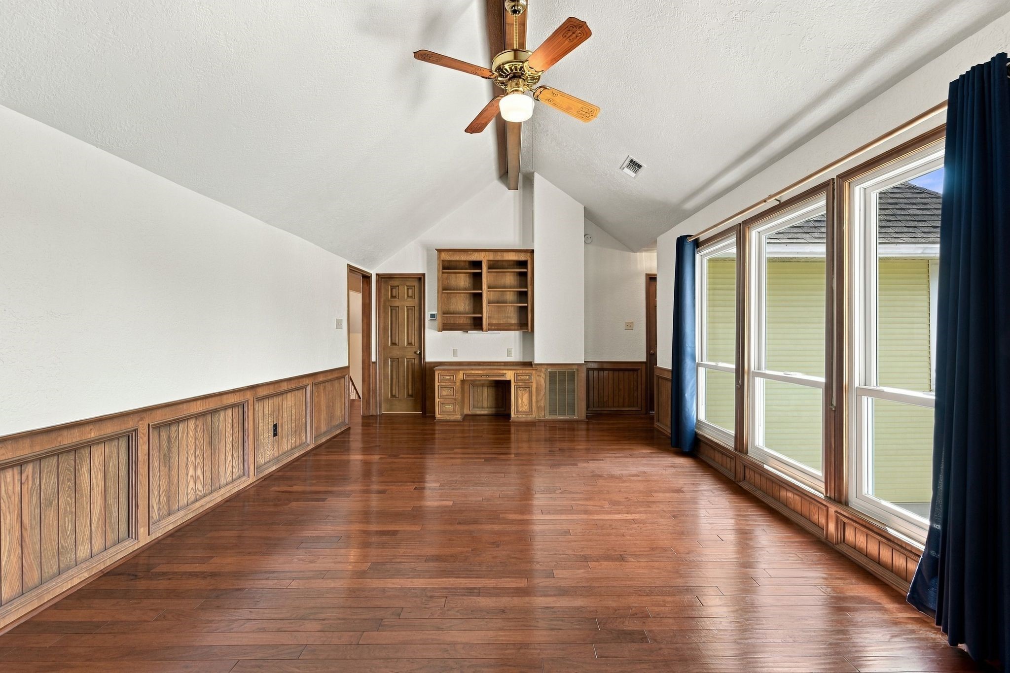15039 Coral Sands Drive, Houston, TX 77062