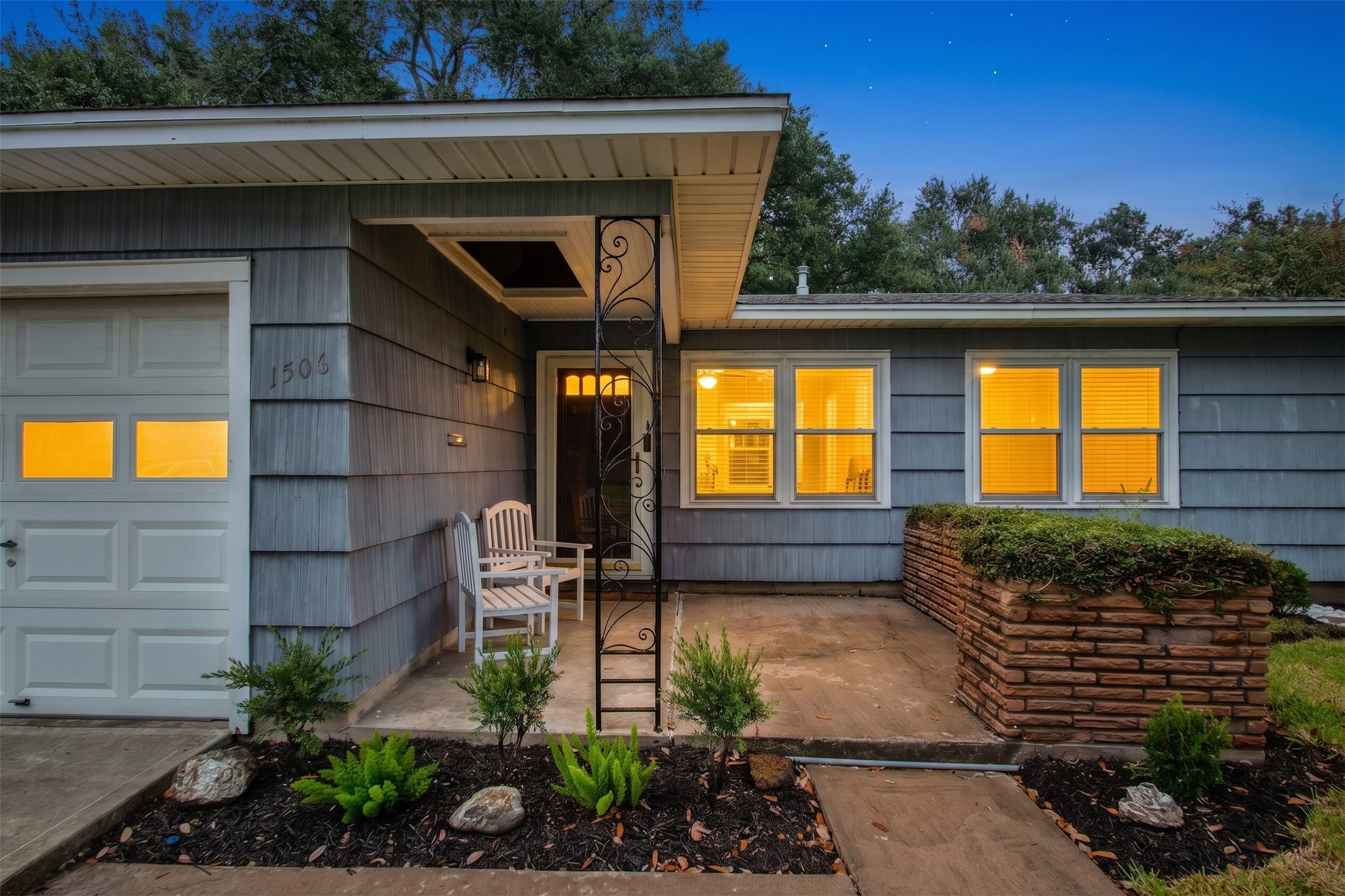 1506 14th Avenue N, Texas City, TX 77590