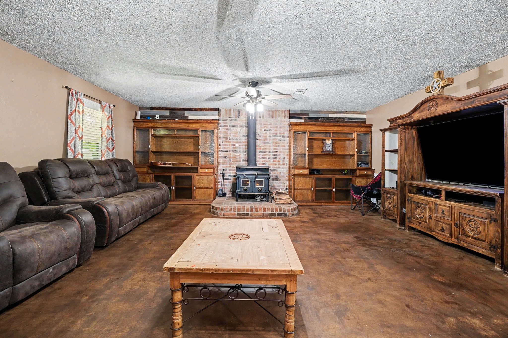 Spacious living area