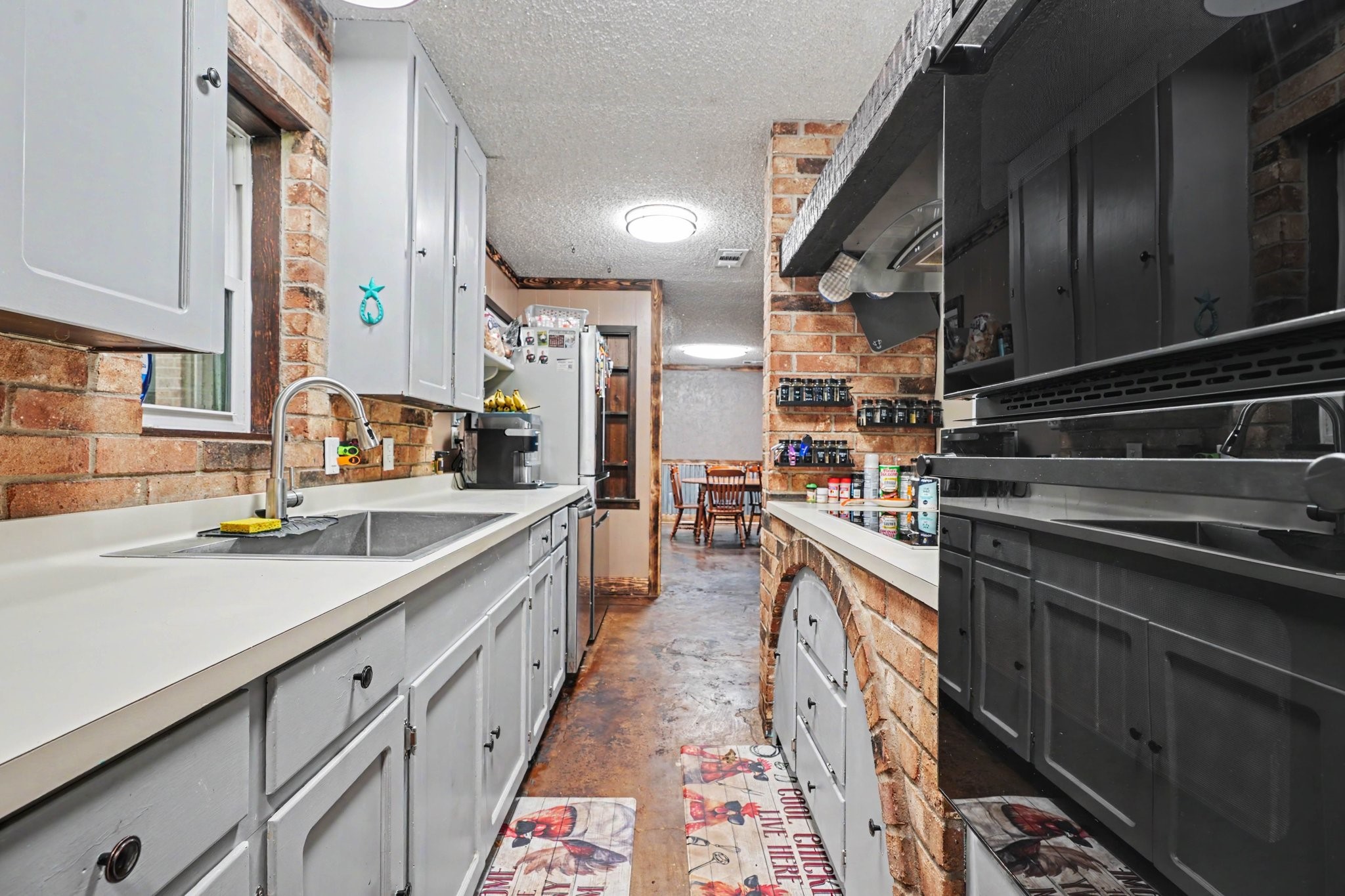 Fourth view of kitchen