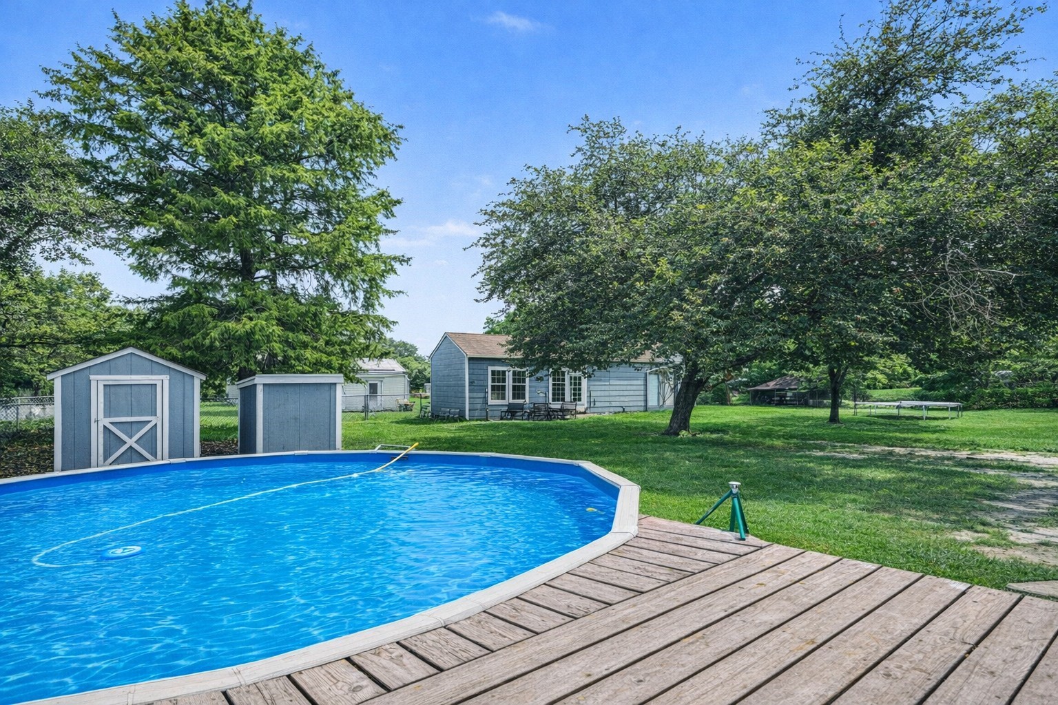 Second view of pool with Guest house in Background