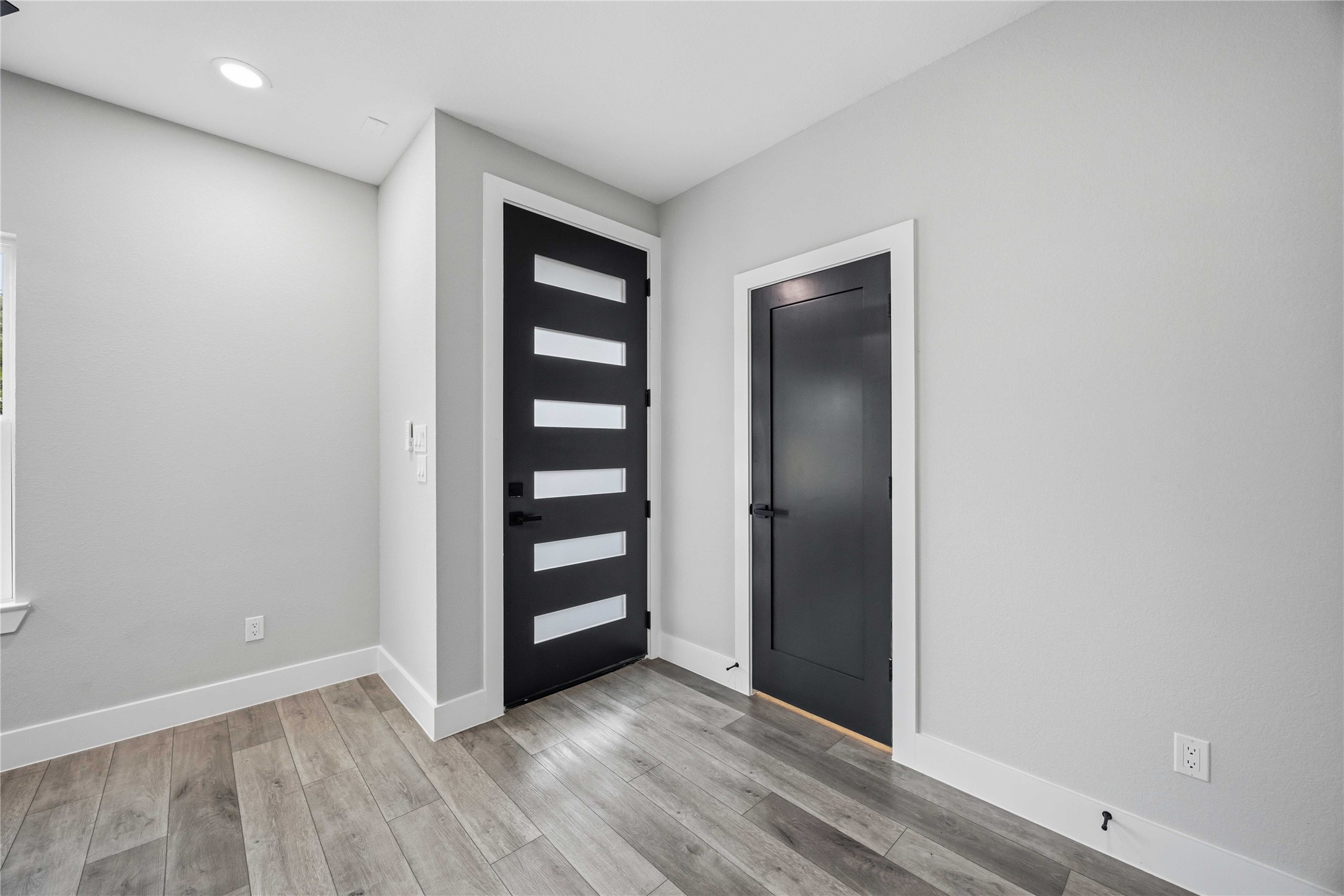 5326 Ridgeway Drive, Houston, TX 77033
