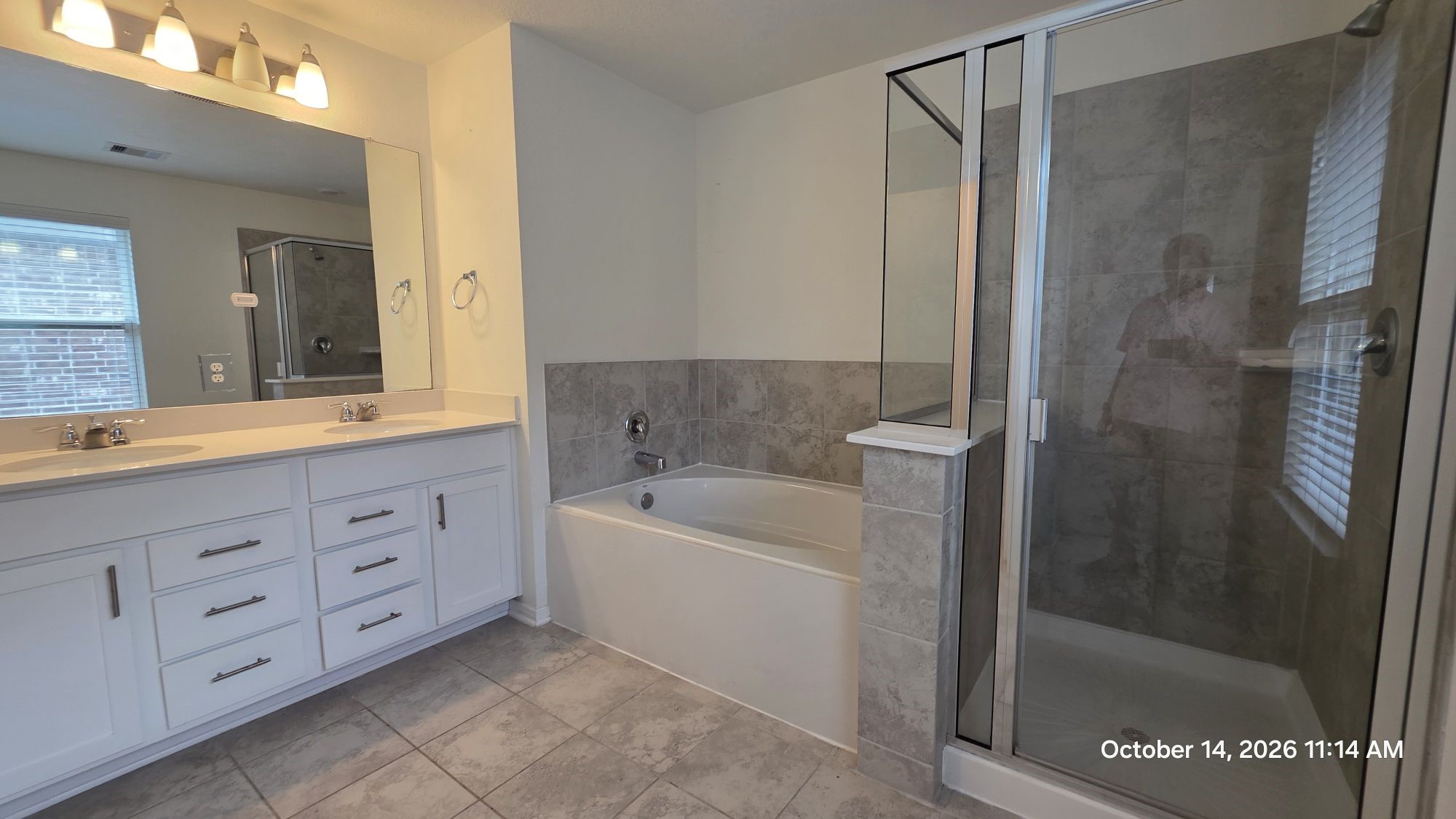 7106 Escondido Drive, Rosharon, TX 77583
