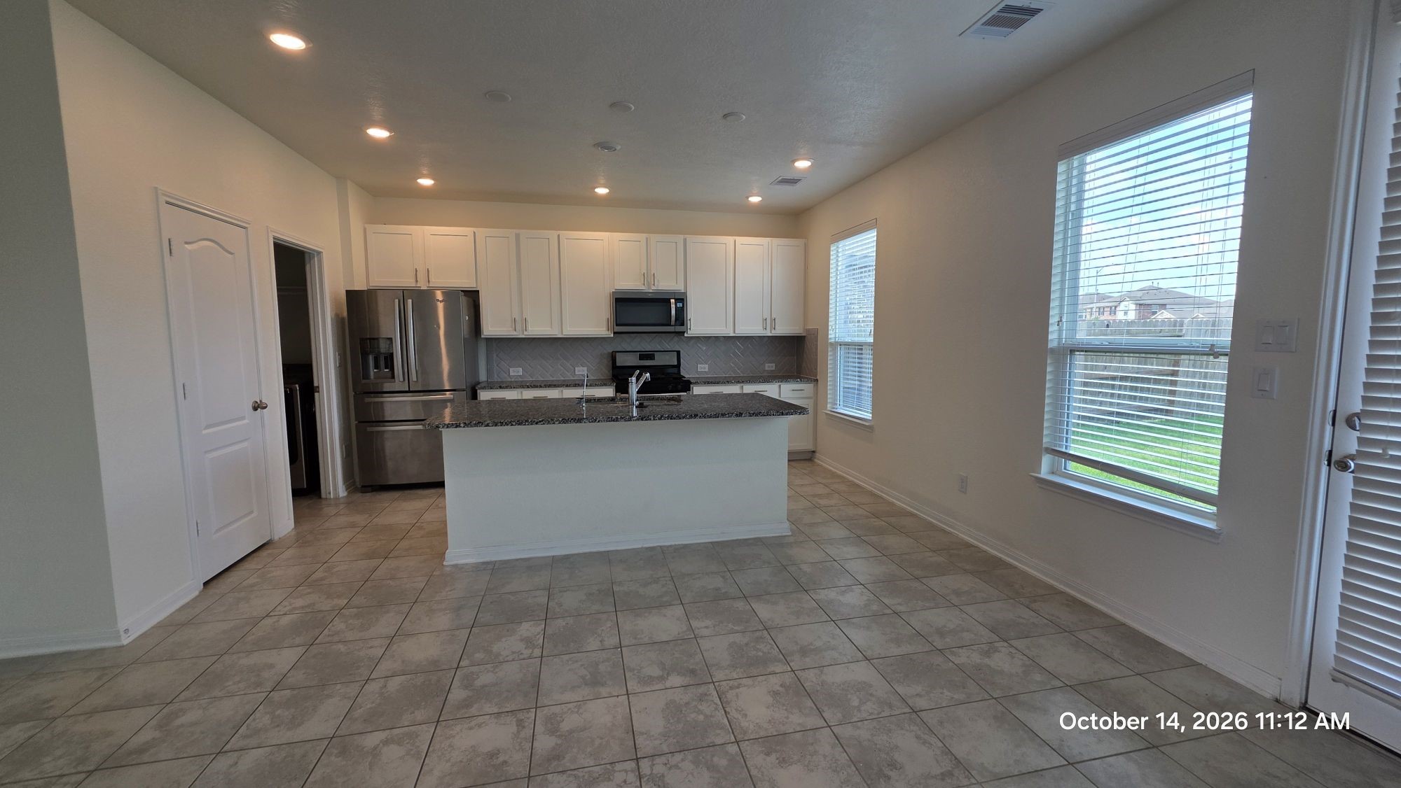 7106 Escondido Drive, Rosharon, TX 77583