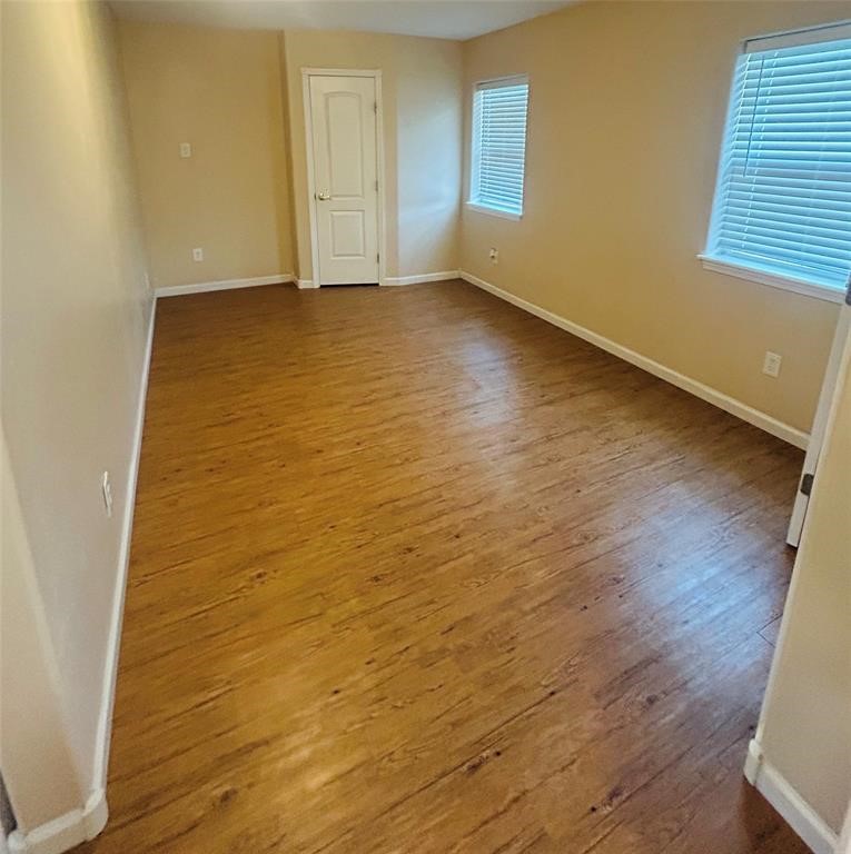 1025 14th Street, San Leon, TX 77539