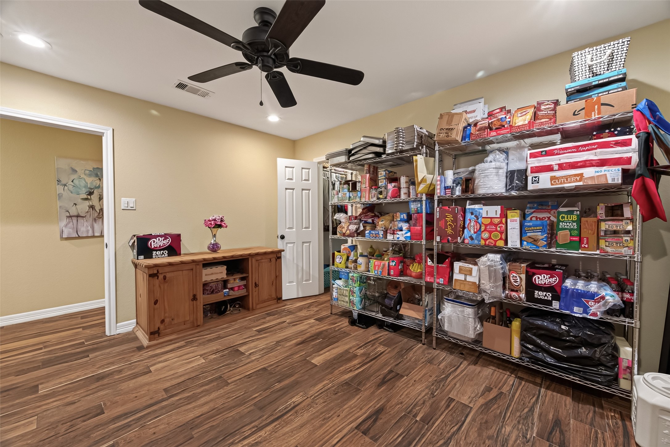 5606 Highland Road, Santa Fe, TX 77517