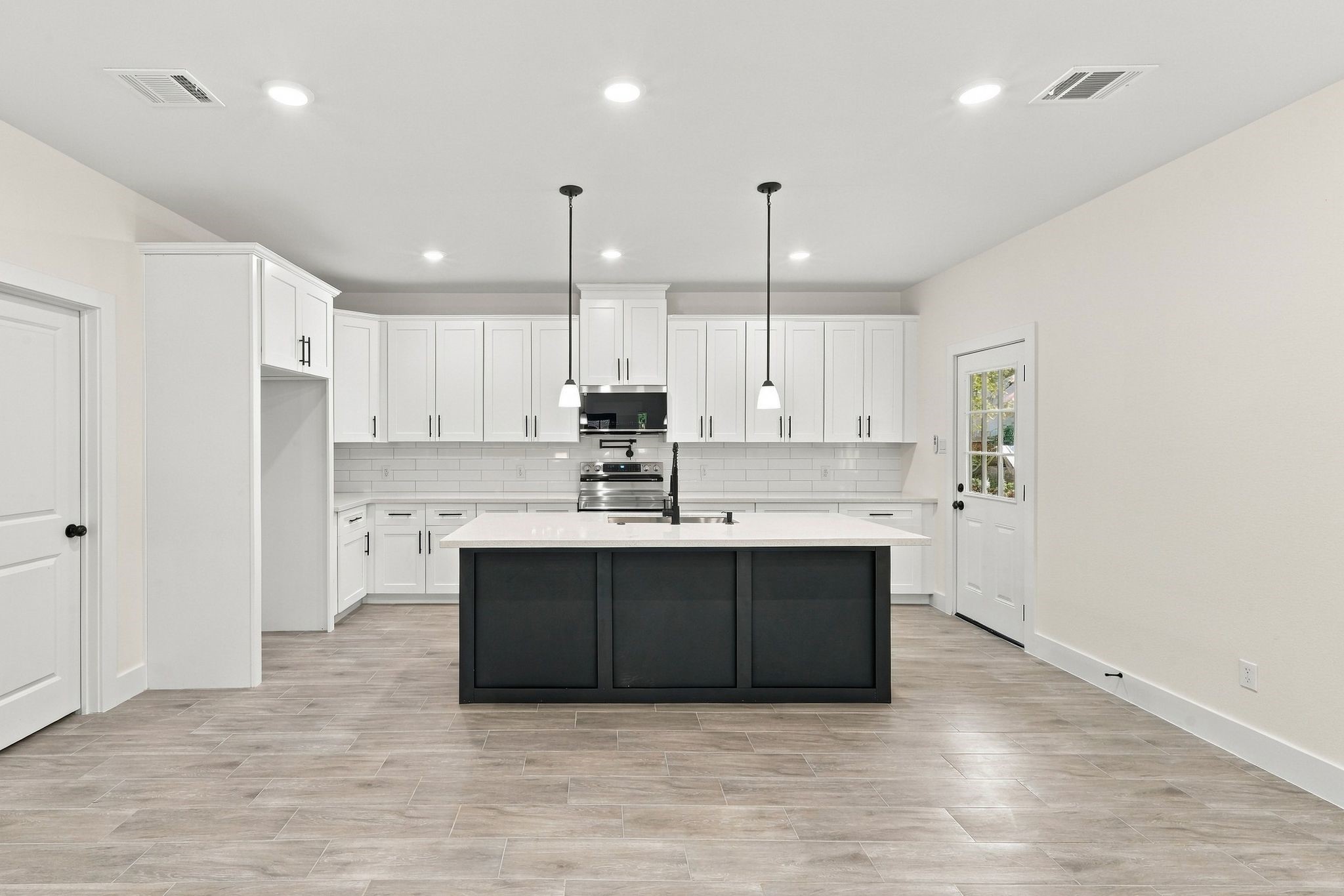 15172 Coaltown Road, Willis, TX 77378