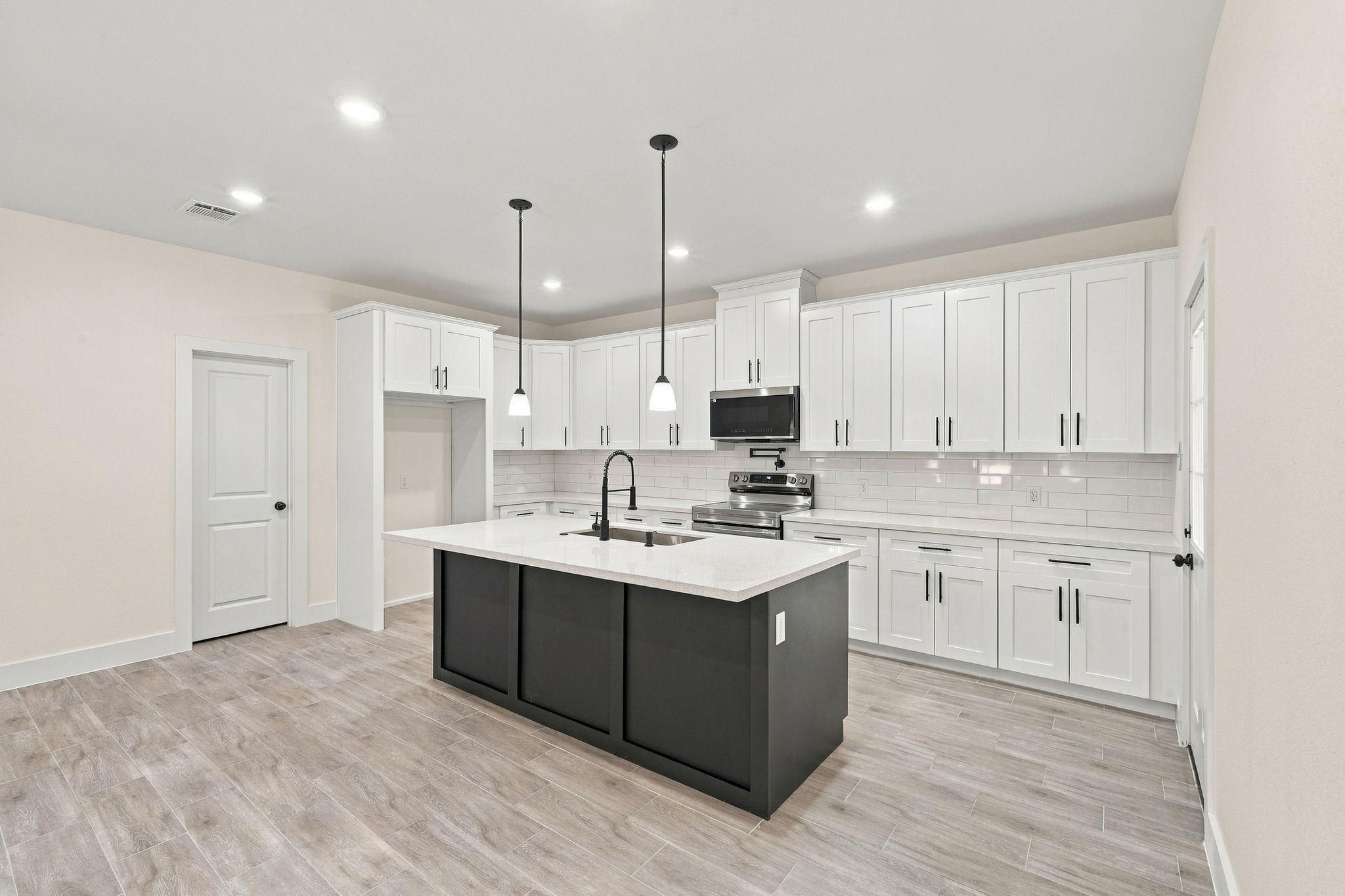 15172 Coaltown Road, Willis, TX 77378