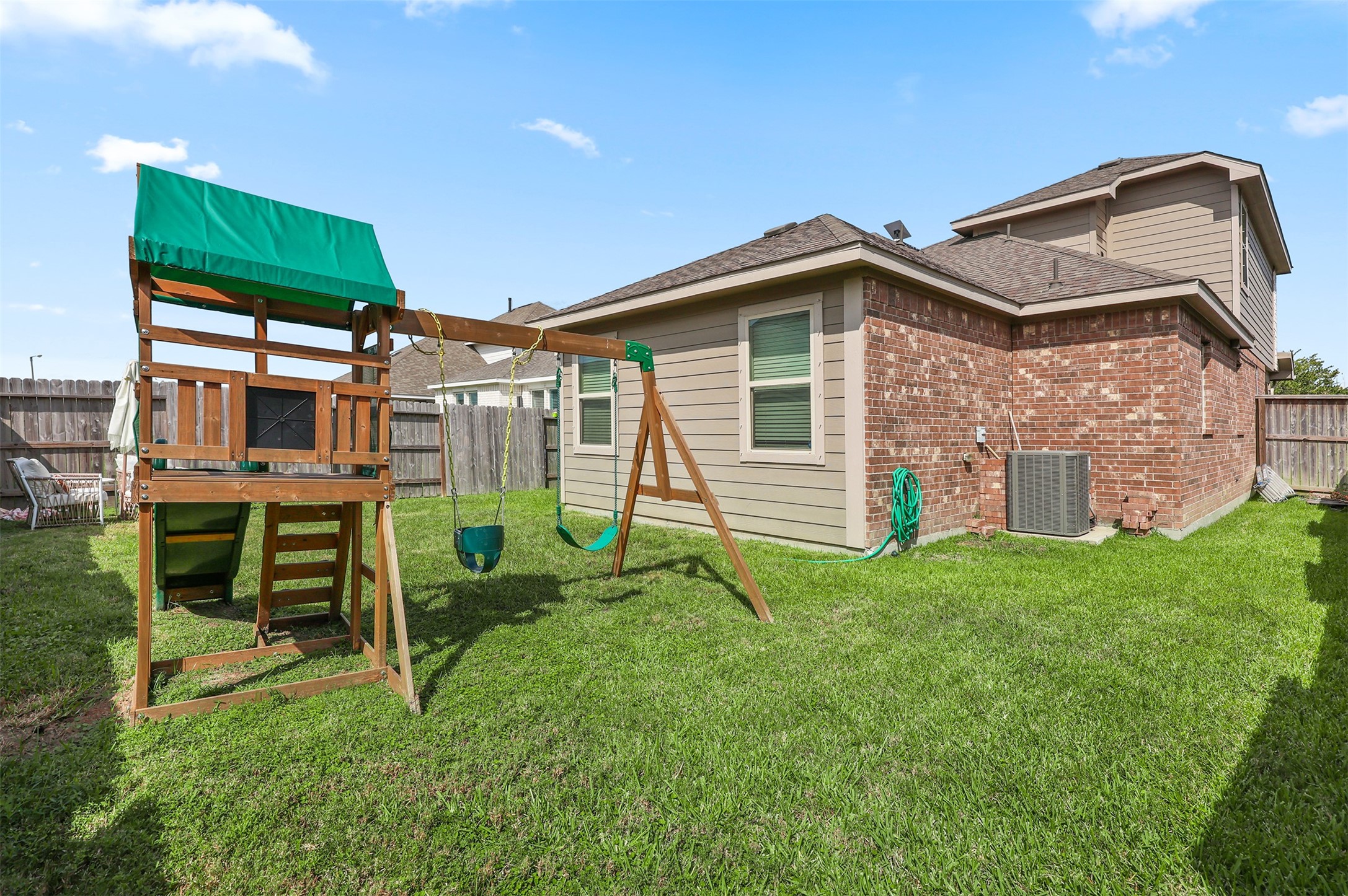 13133 Leisure Cove Drive, Texas City, TX 77568