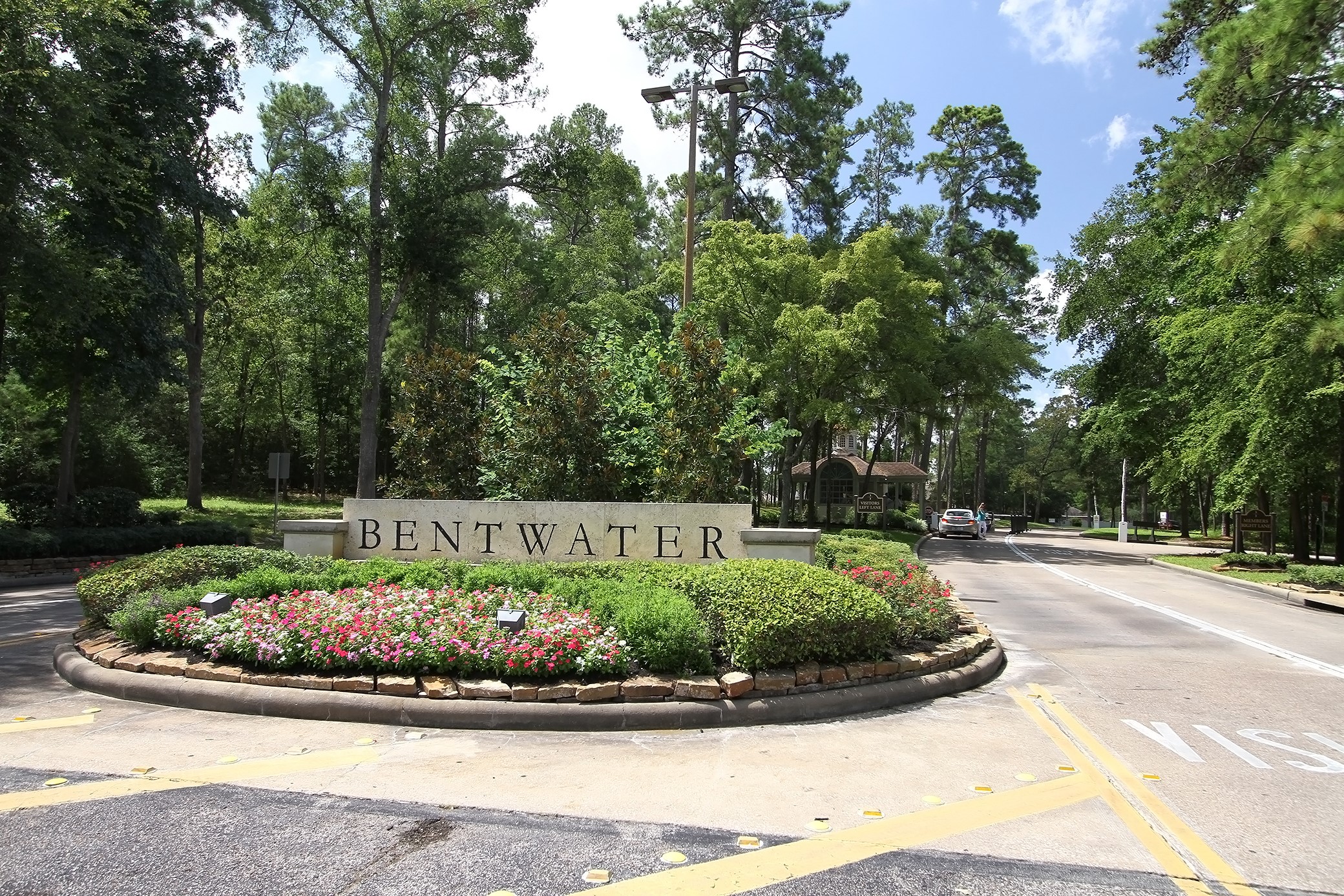 Guard gated entrance to Bentwater, an amenity-rich community on Lake Conroe. Amenities include country club, pool, parks, playground, tennis courts, dog park, marina, fitness center.