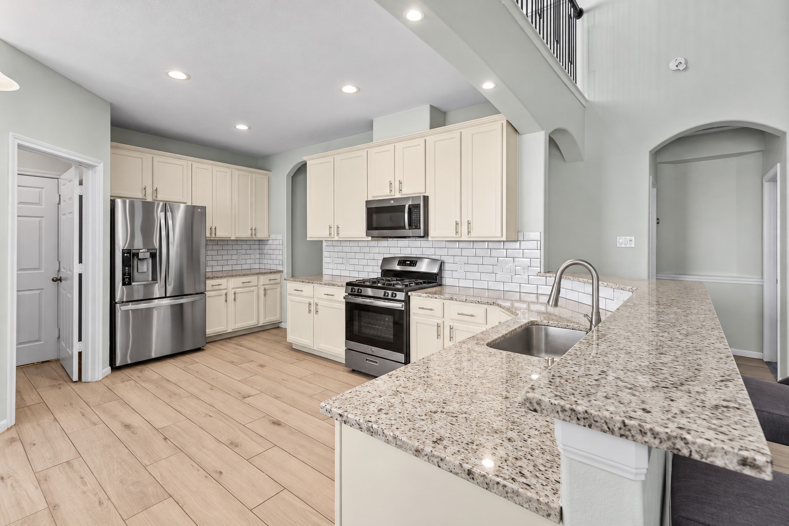 8702 Sailing Drive, Humble, TX 77346