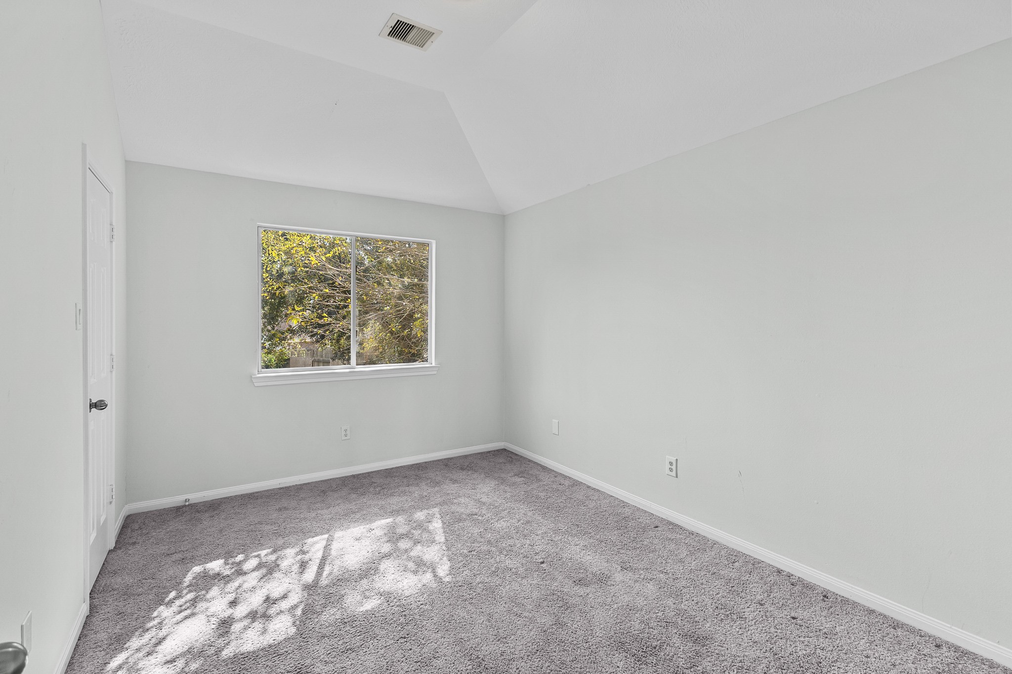 8702 Sailing Drive, Humble, TX 77346