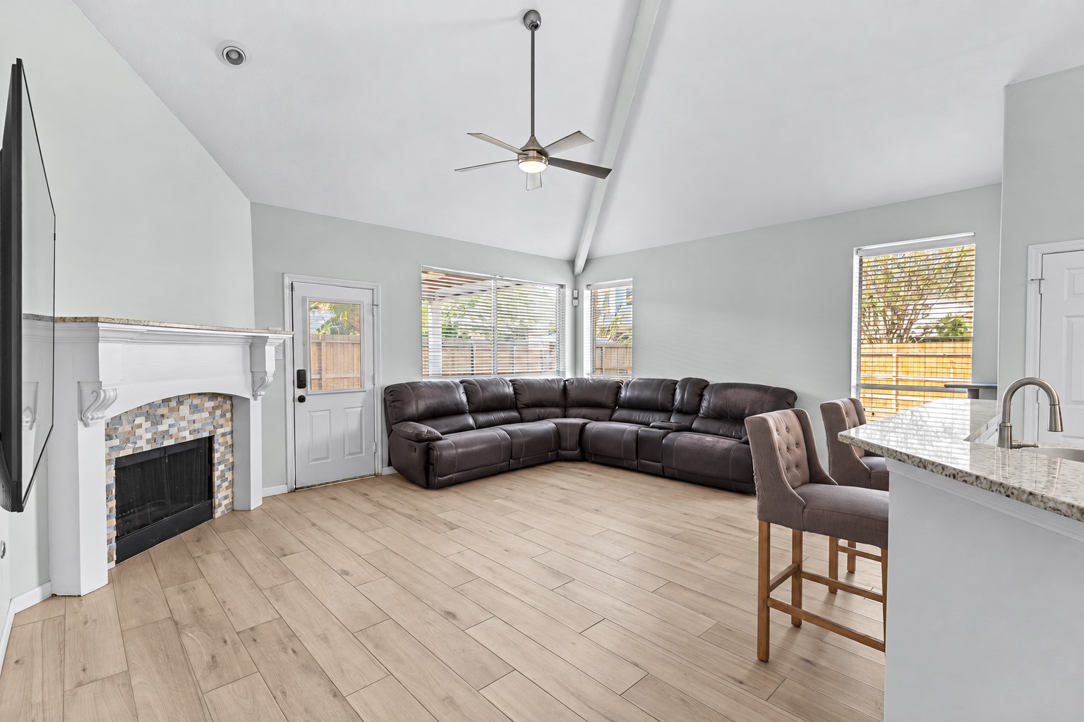 8702 Sailing Drive, Humble, TX 77346