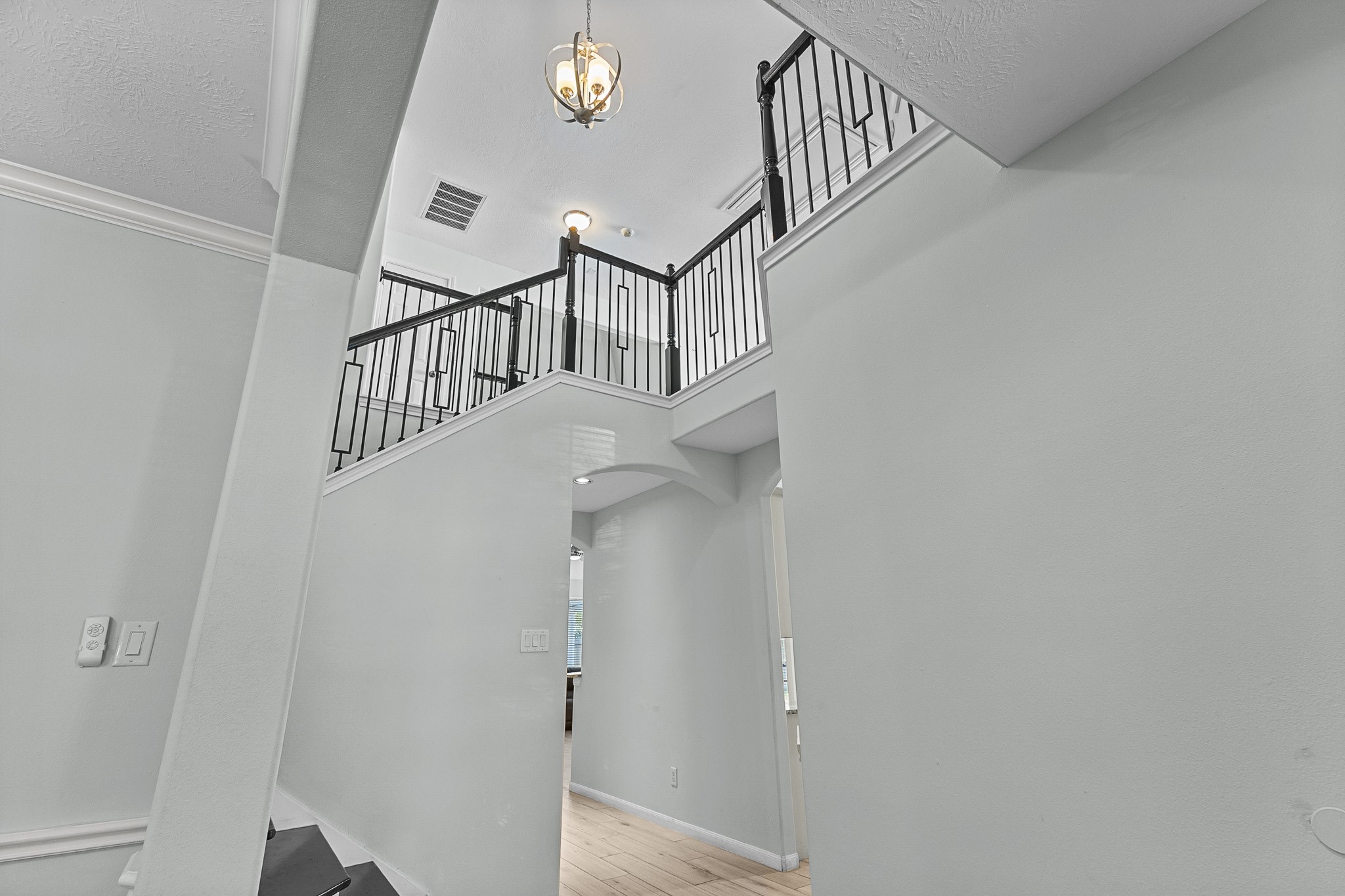 8702 Sailing Drive, Humble, TX 77346