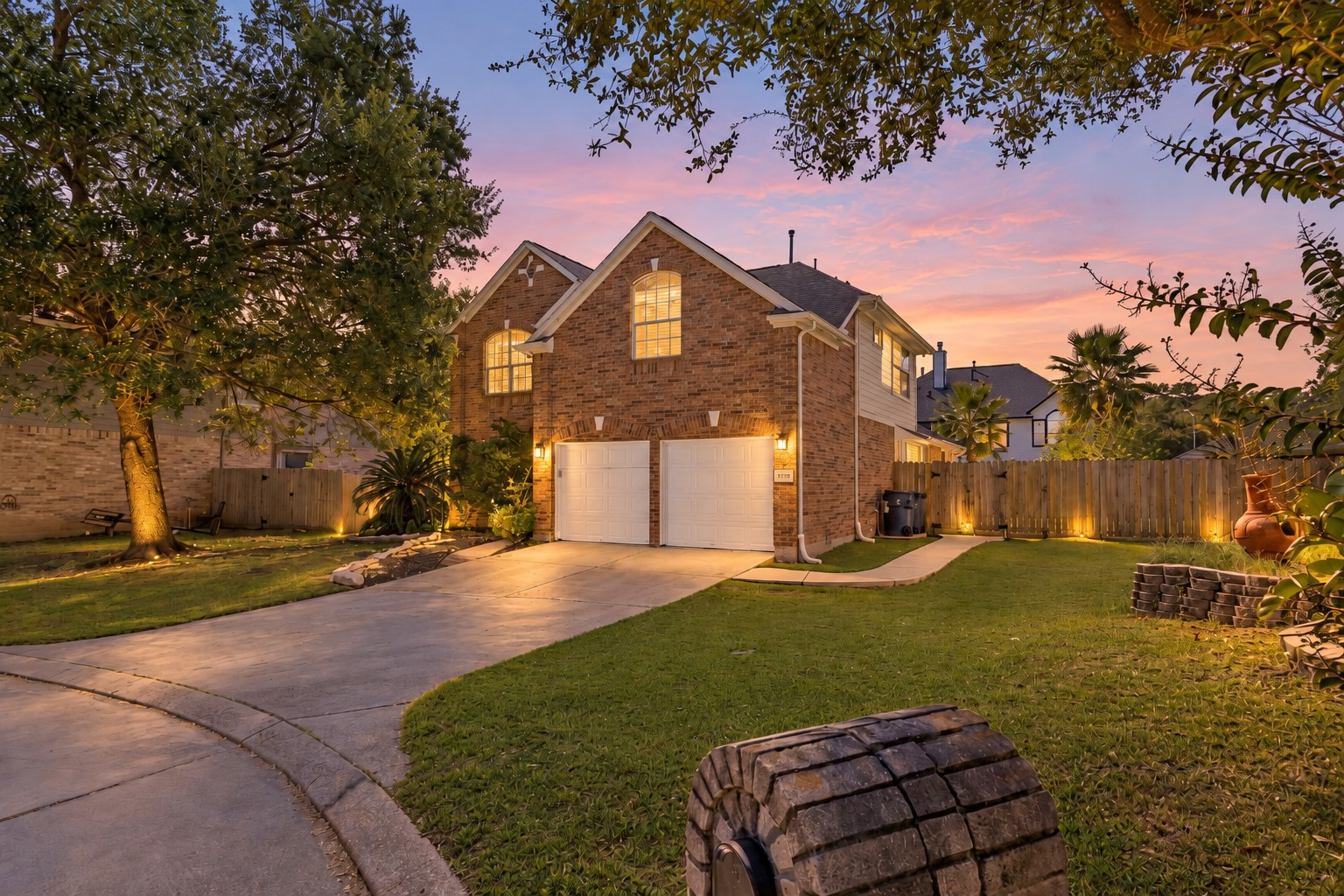 8702 Sailing Drive, Humble, TX 77346 8702 Sailing Drive, Humble, TX 77346