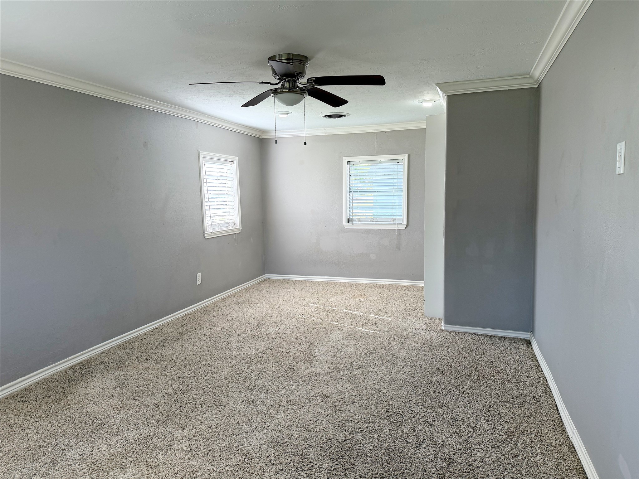 Additional bedroom features carpeting and offers comfortable space with flexibility for a variety of uses. Additional bedroom features carpeting and offers comfortable space with flexibility for a variety of uses.
