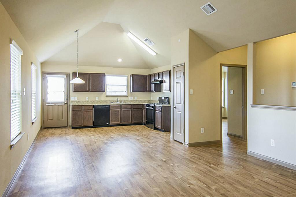 Photos may be representative of the floor plan and not the exact home. Finishes, layout, and features of the actual property for lease may vary.
