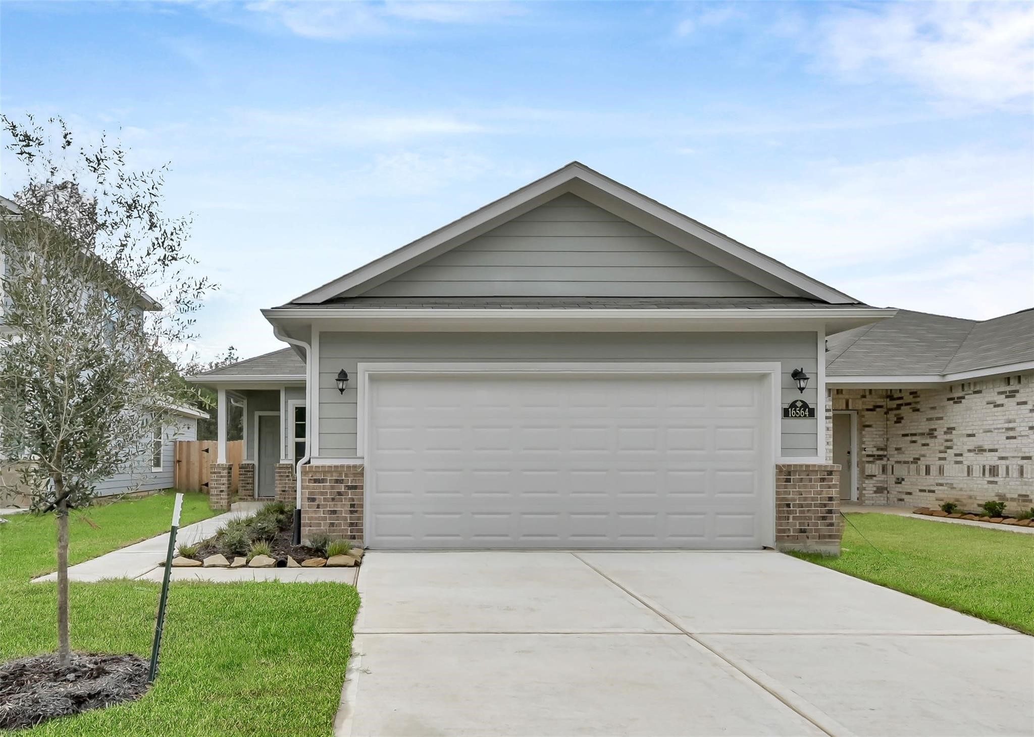 16592 Moss Ln, Porter Heights, TX 77365 16592 Moss Ln, Porter Heights, TX 77365