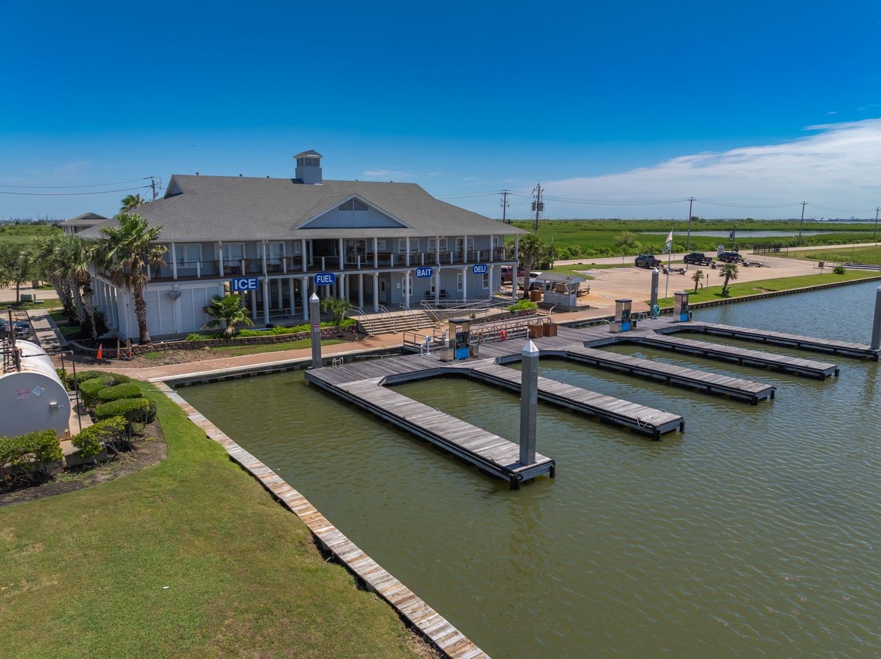 Ship store with deli, fuel, fresh bait, tackle, boutique, downstairs lounge area & more
