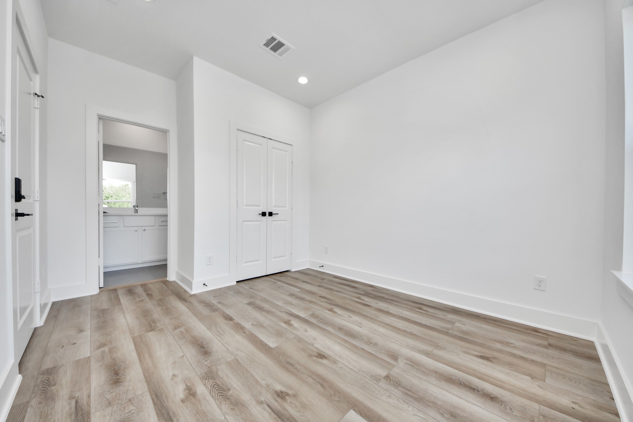 Alternate angle of Unit A bedroom 6.