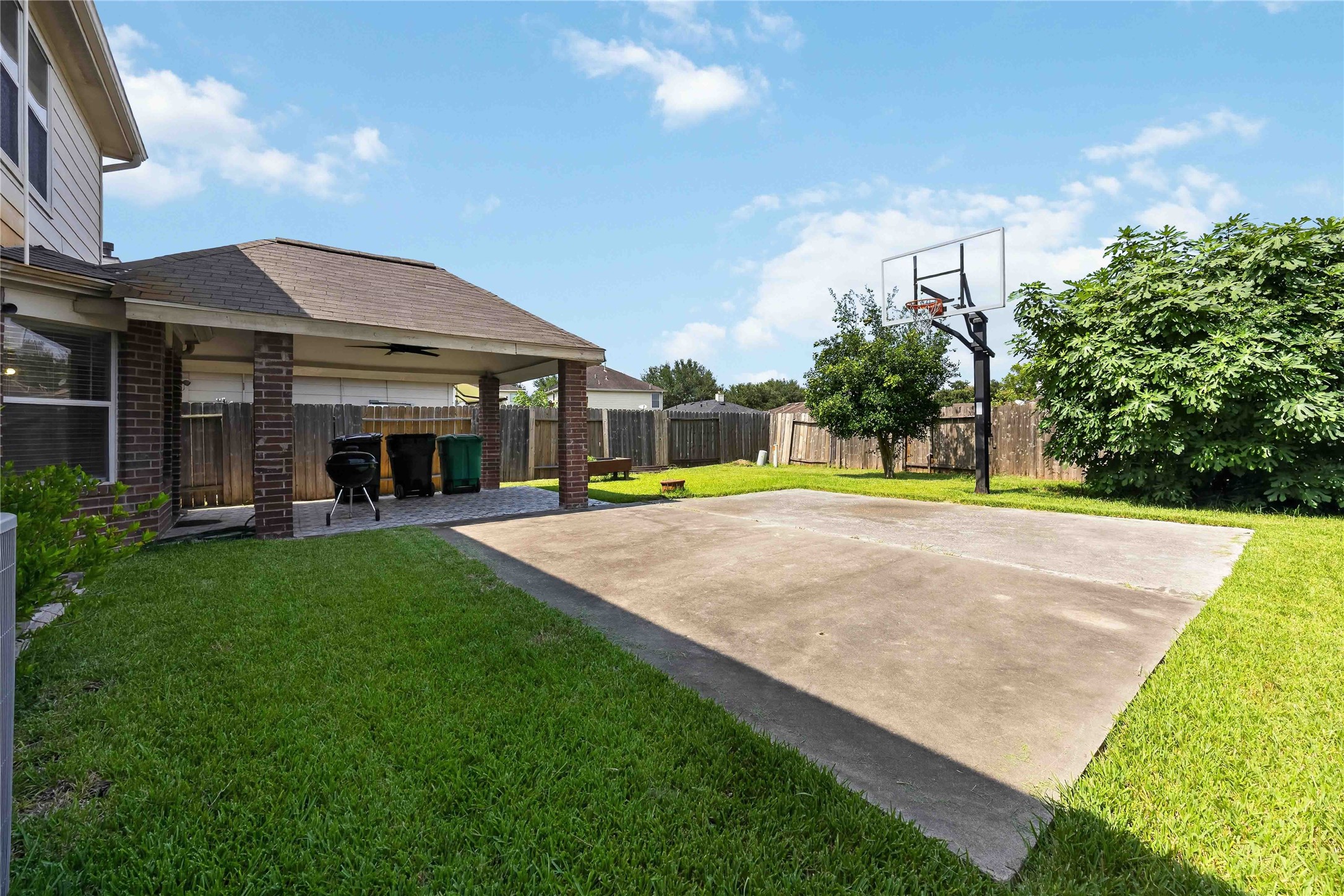 14123 Autumn Ridge Trail Drive, Houston, TX 77048