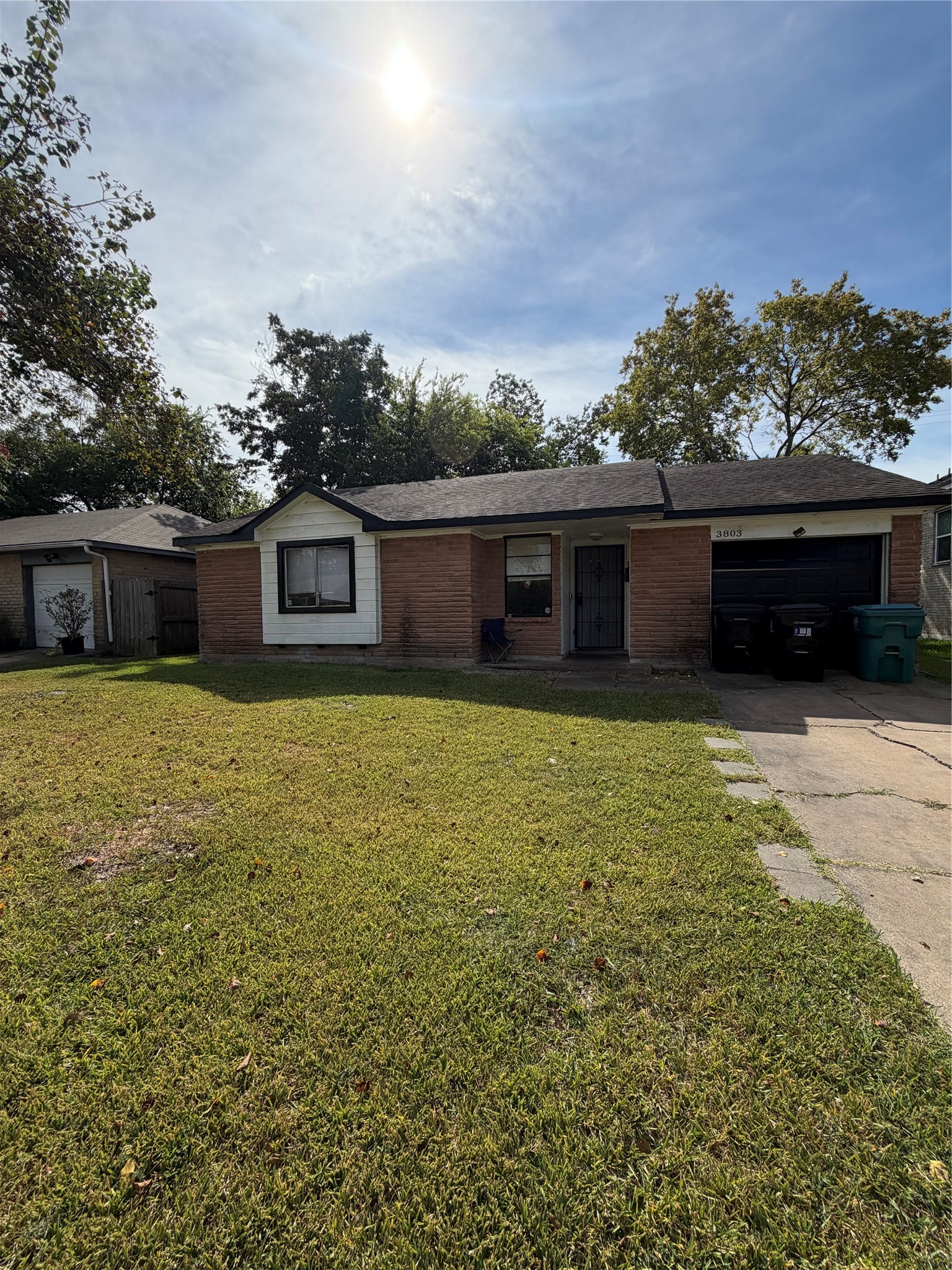 3803 Dalmatian Dr, Houston, TX 77045