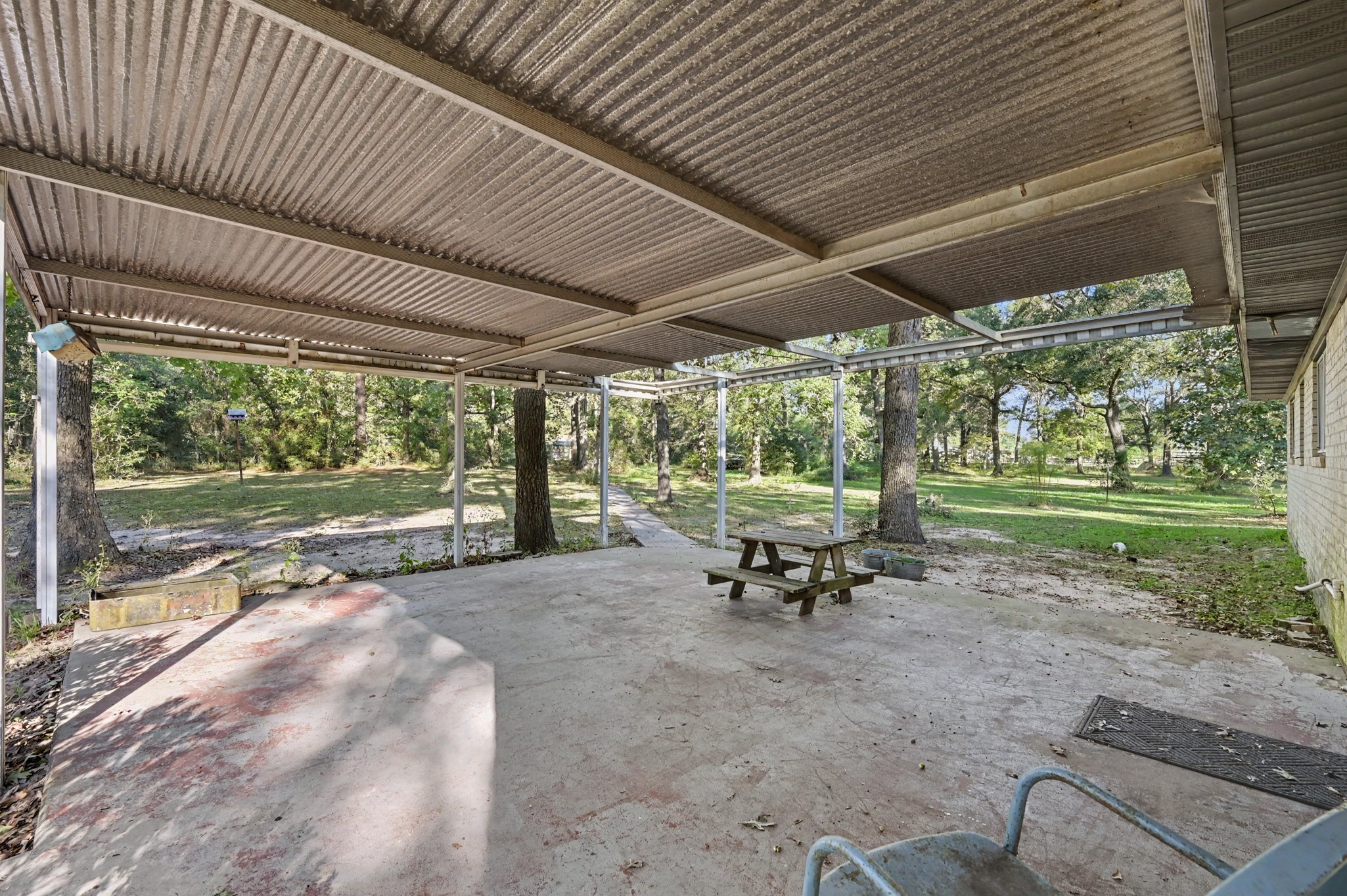 19127 Stillwood Road, Cleveland, TX 77328