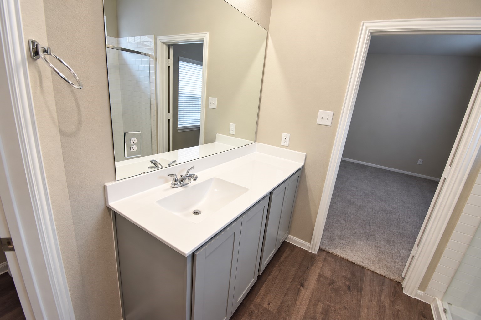 3187 Savannah Rose Drive, Angleton, TX 77515