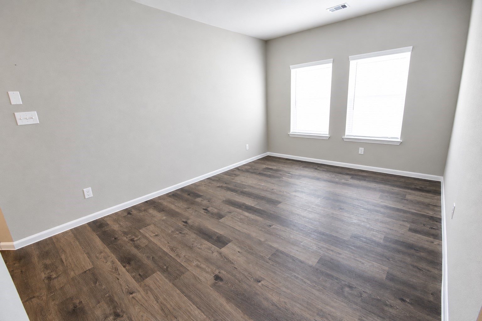 3187 Savannah Rose Drive, Angleton, TX 77515