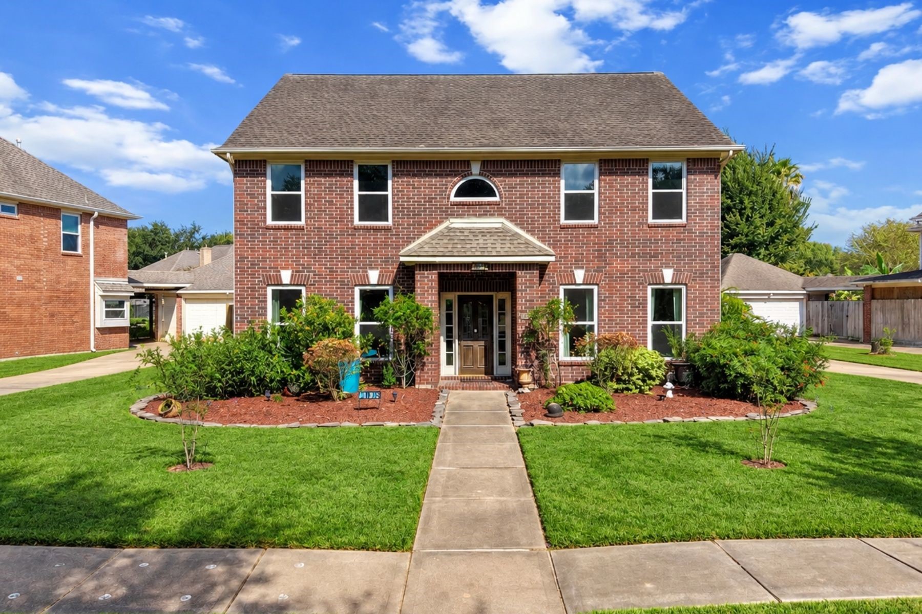 Welcoming front exterior.