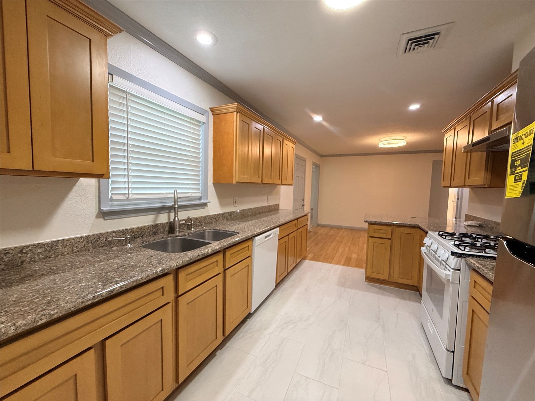 2622 Pine Street, Galveston, TX 77551