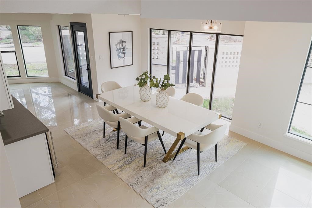 5614 Indian Circle, Houston, TX 77056 5614 Indian Circle, Houston, TX 77056