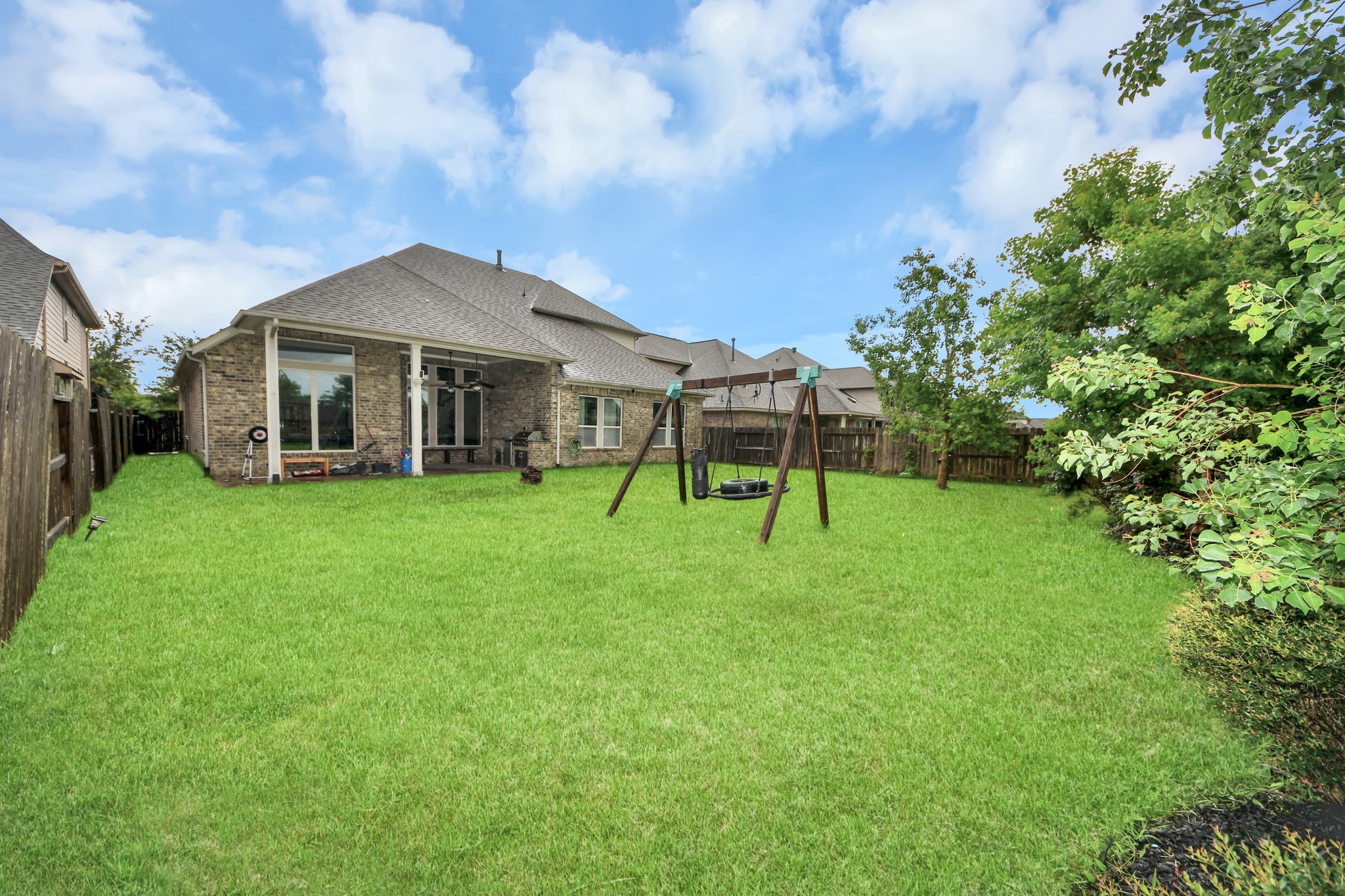 Oversized yard with room to relax and play.