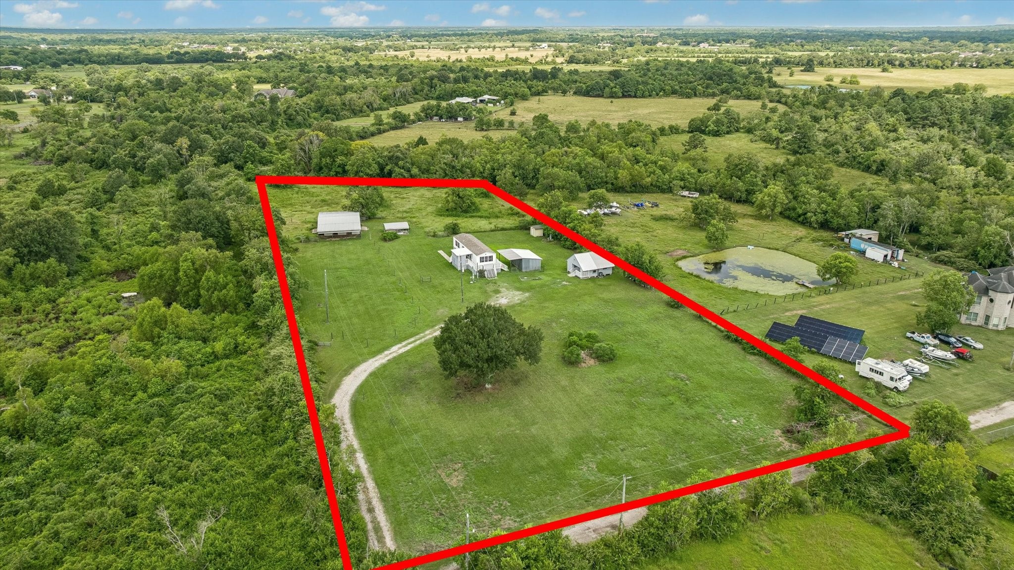 5806 S Highway 35, Alvin, TX 77511 5806 S Highway 35, Alvin, TX 77511