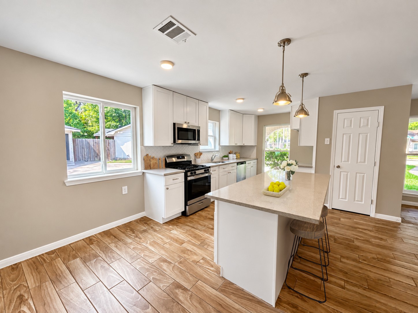 1738 Hollyberry Drive, Houston, TX 77073 1738 Hollyberry Drive, Houston, TX 77073