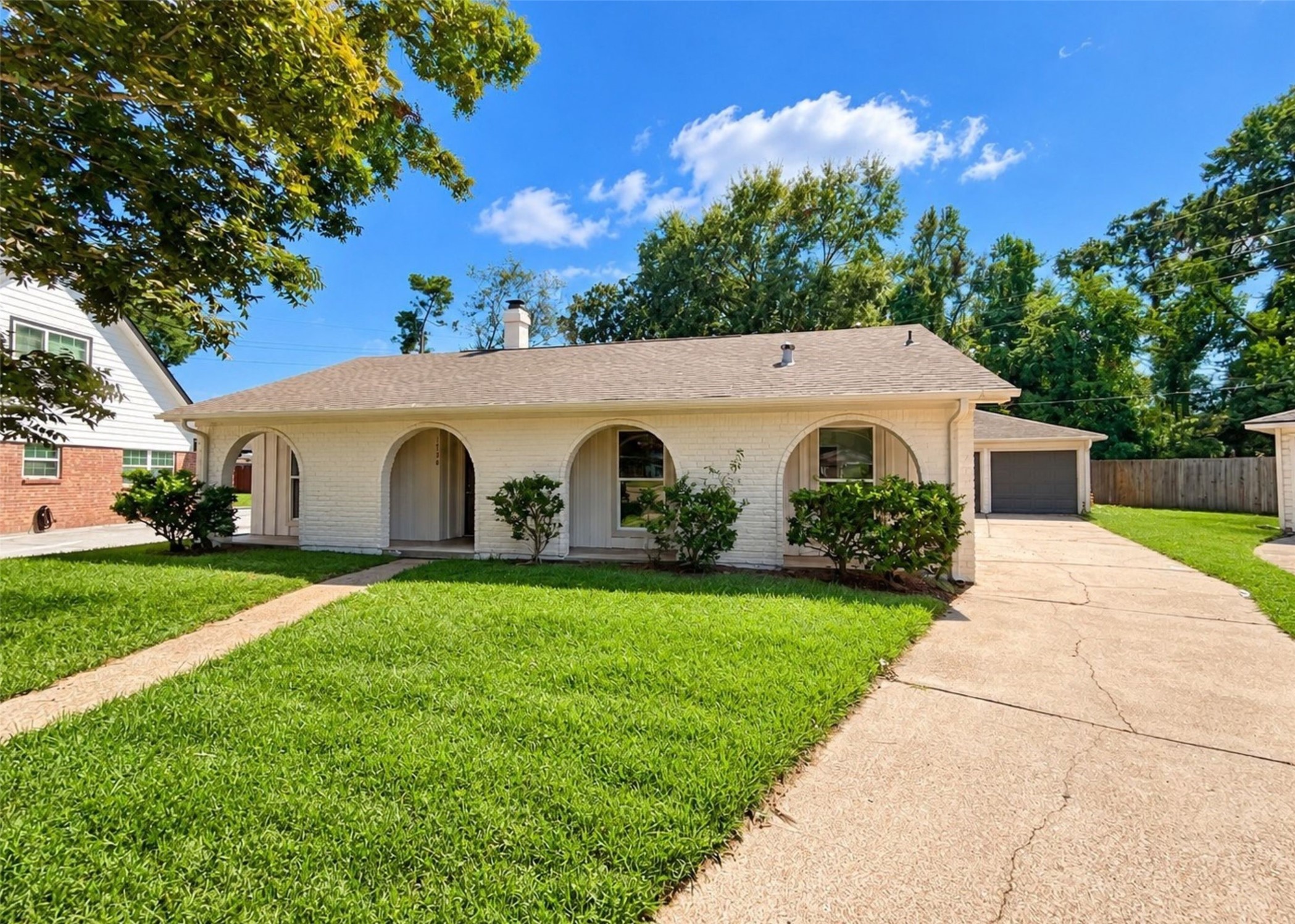 1738 Hollyberry Drive, Houston, TX 77073 1738 Hollyberry Drive, Houston, TX 77073
