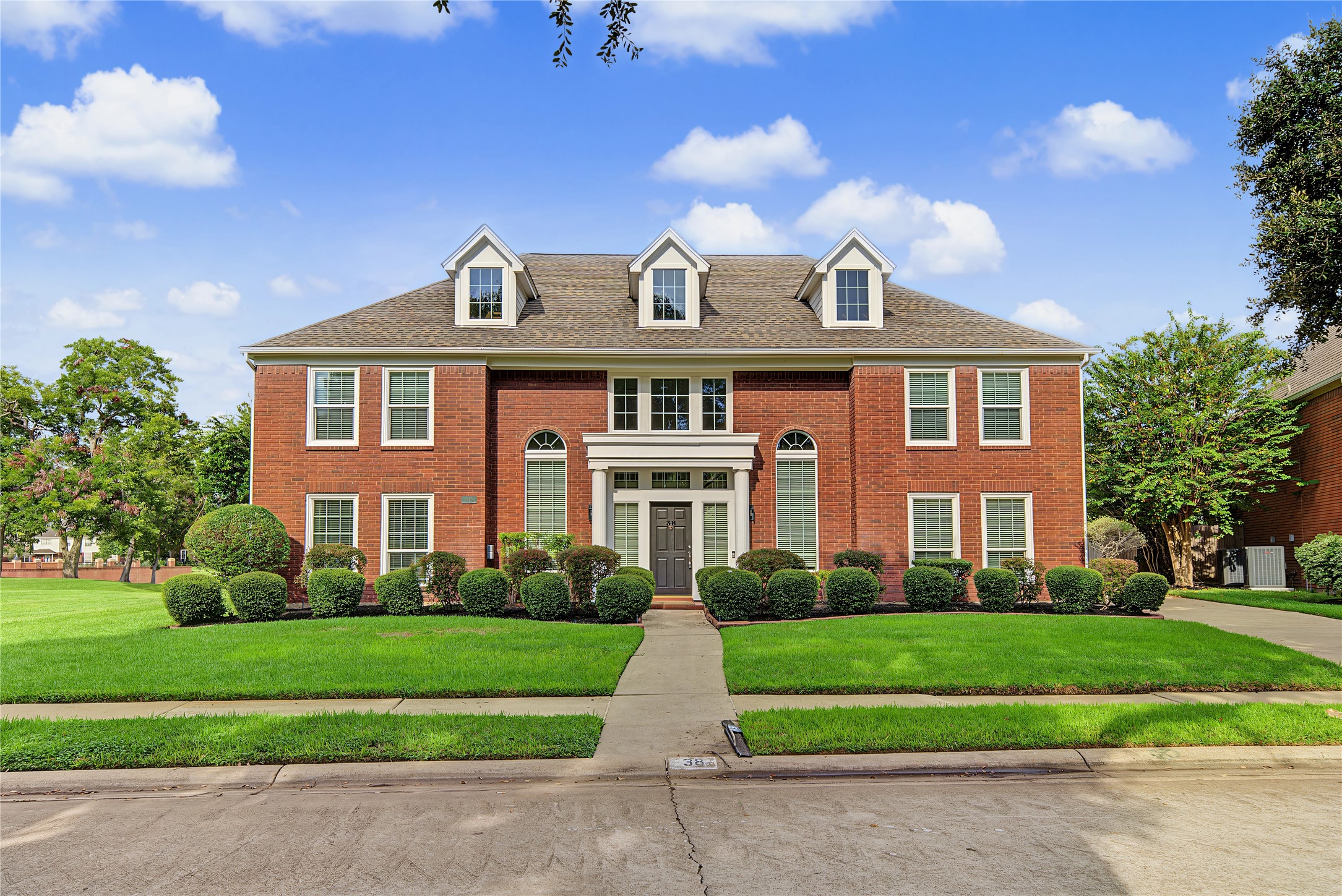38 Penny Green Street, Sugar Land, TX 77479