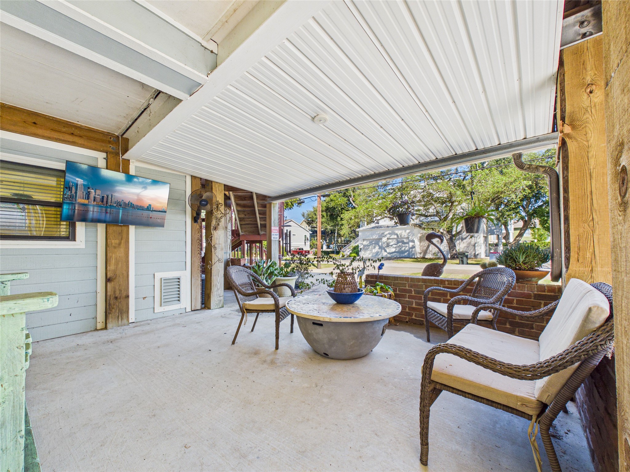 907 Juniper Road, Clear Lake Shores, TX 77565 907 Juniper Road, Clear Lake Shores, TX 77565