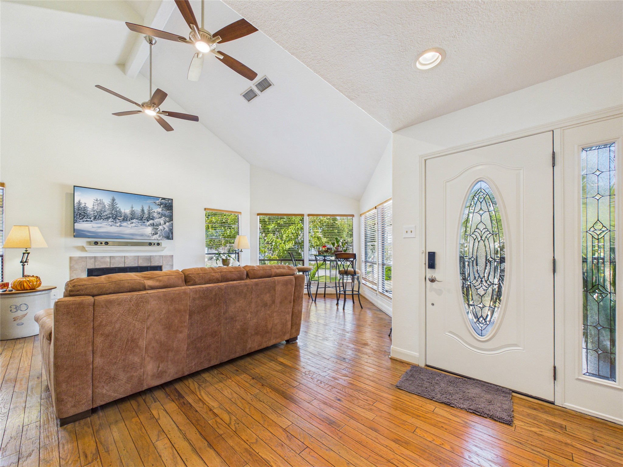 907 Juniper Road, Clear Lake Shores, TX 77565 907 Juniper Road, Clear Lake Shores, TX 77565