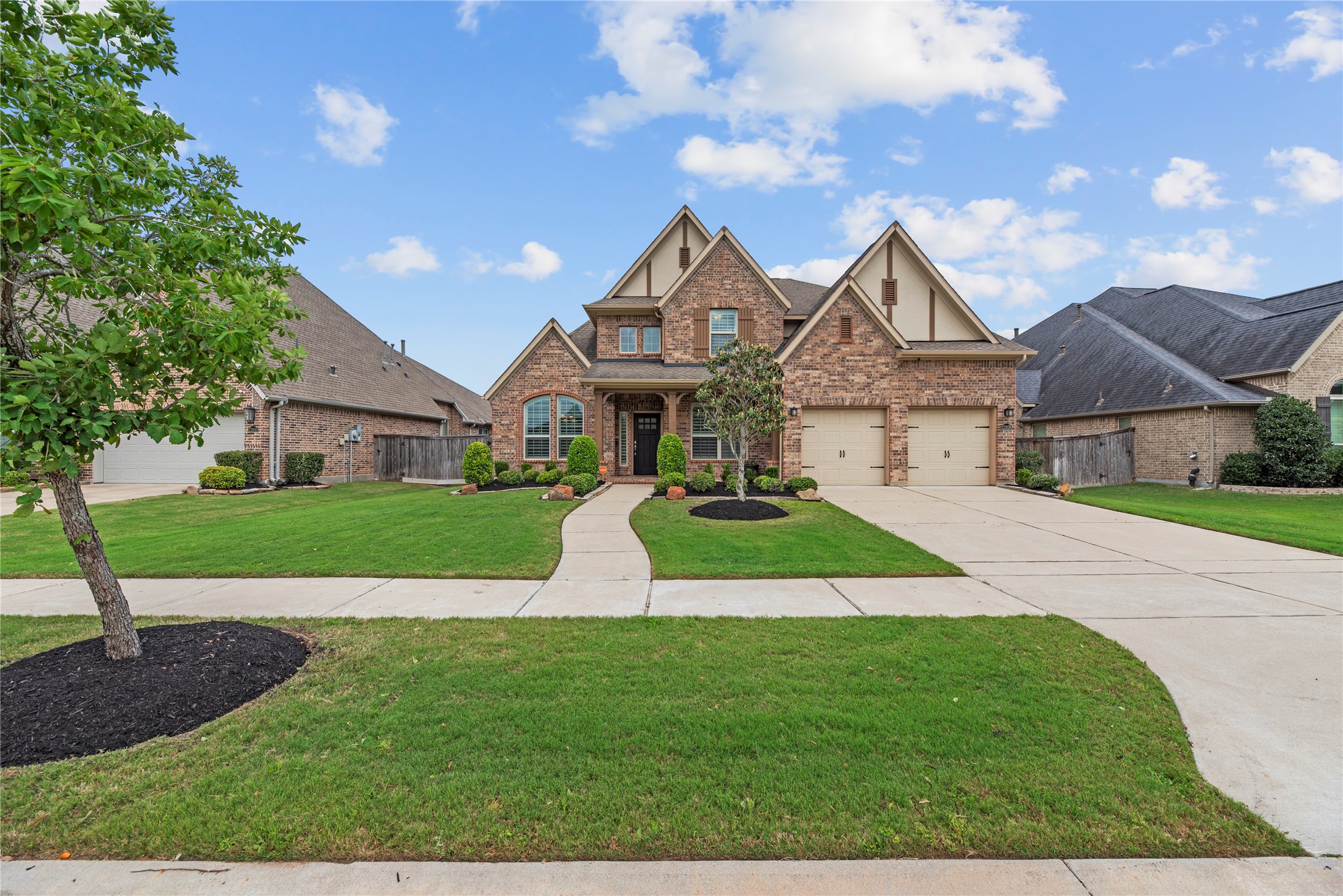 Welcome to 22826 Burton Grove Road in Veranda, Richmond, TX. Welcome to 22826 Burton Grove Road in Veranda, Richmond, TX.