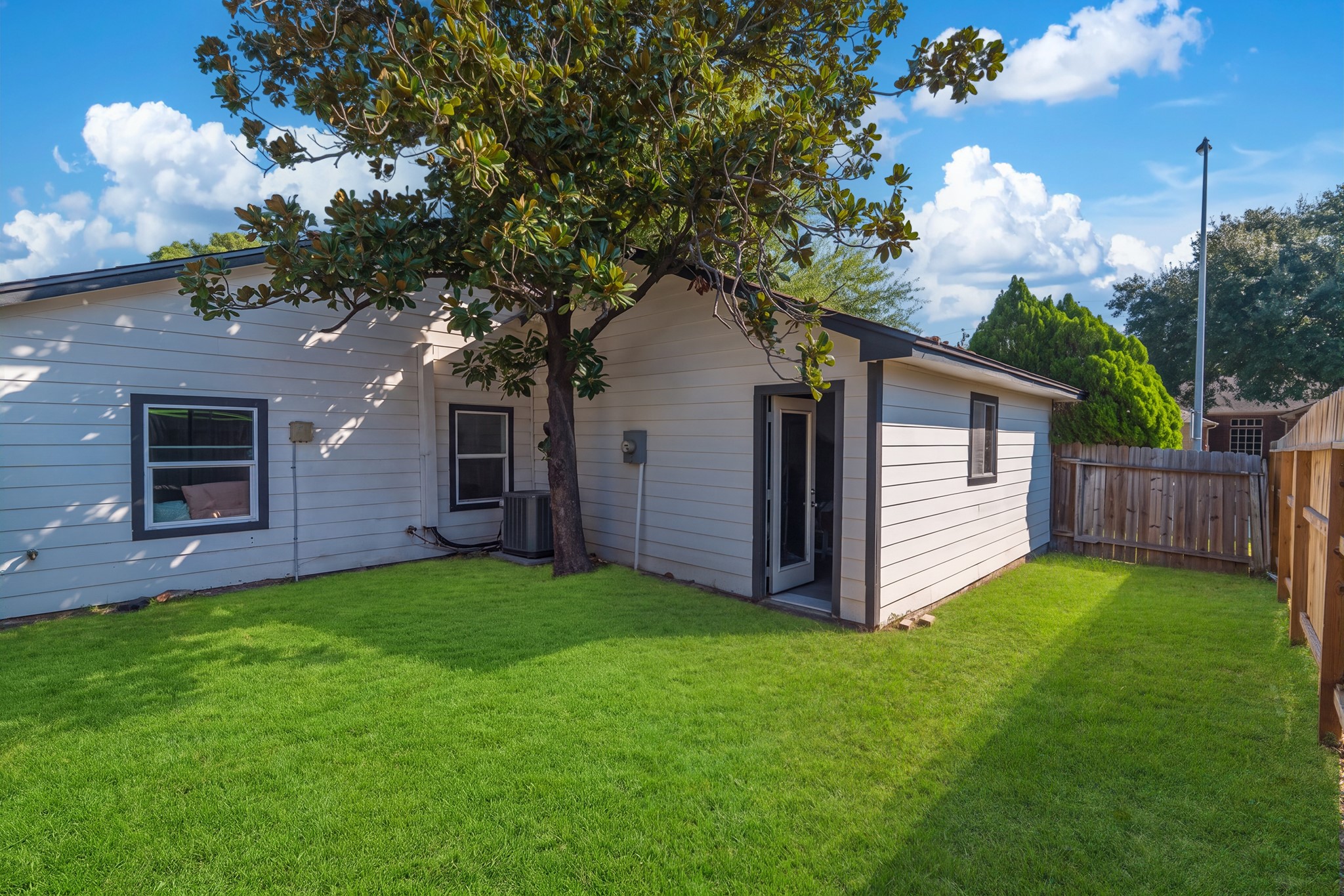 19013 Hammer Lane N, Porter, TX 77365