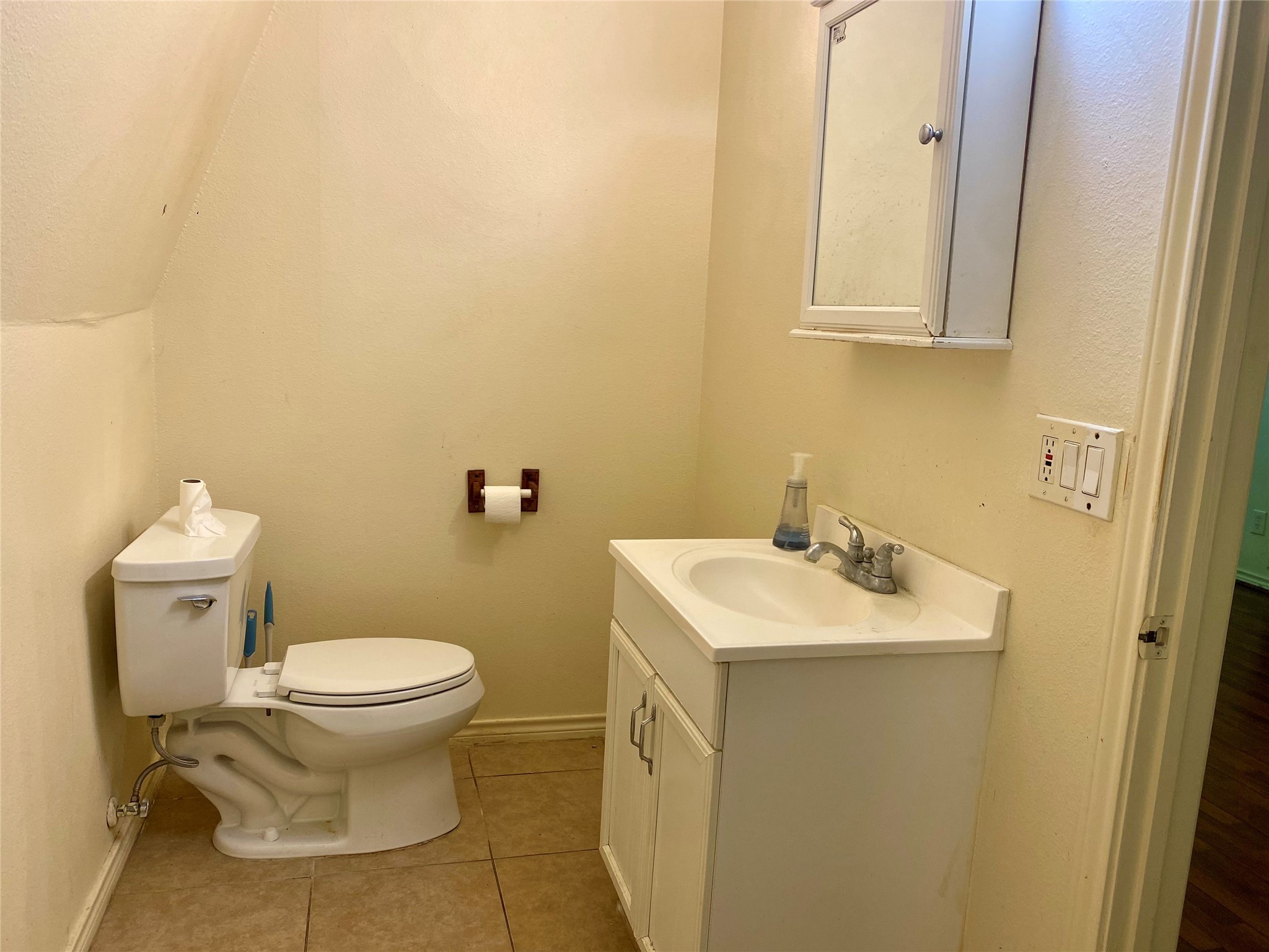 2492 Southline Road, Conroe, TX 77384