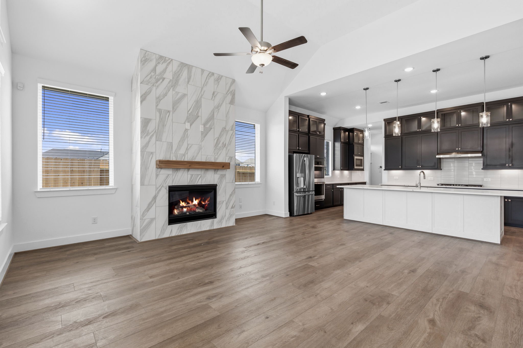 Photos are REPRESENTATIVE of the home /floor plan and are NOT of the actual home.  Selections, features, and room options vary.