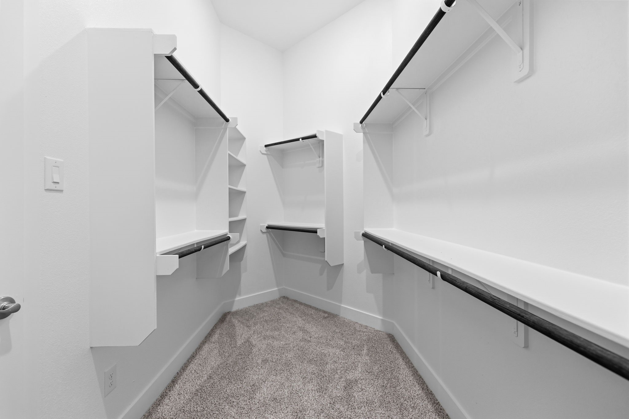 Photos are REPRESENTATIVE of the home /floor plan and are NOT of the actual home.  Selections, features, and room options vary.