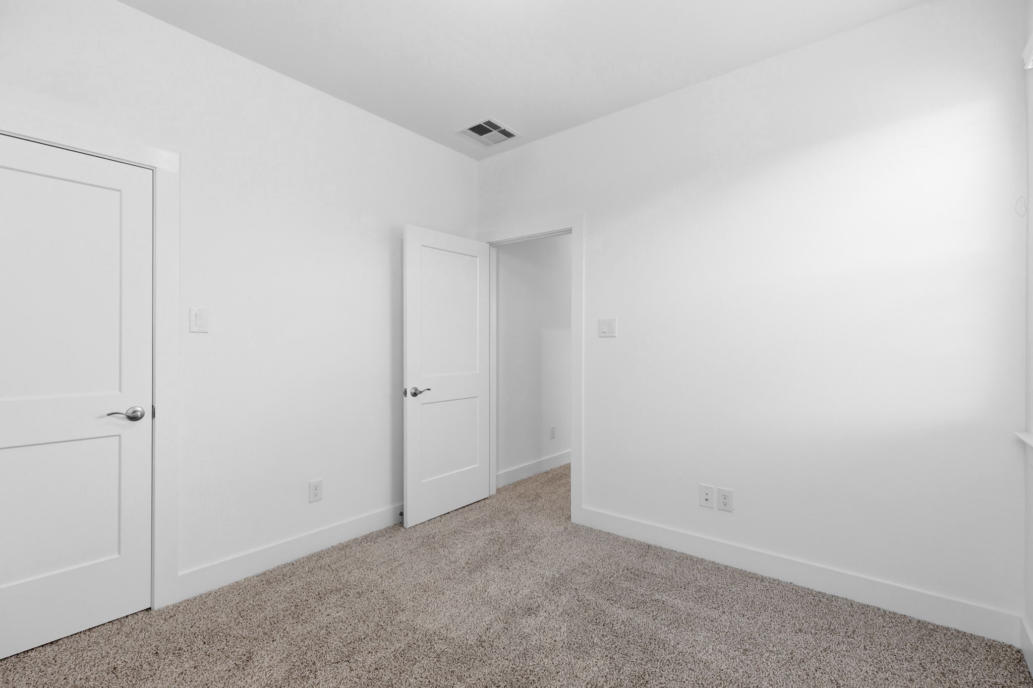 Photos are REPRESENTATIVE of the home /floor plan and are NOT of the actual home.  Selections, features, and room options vary.