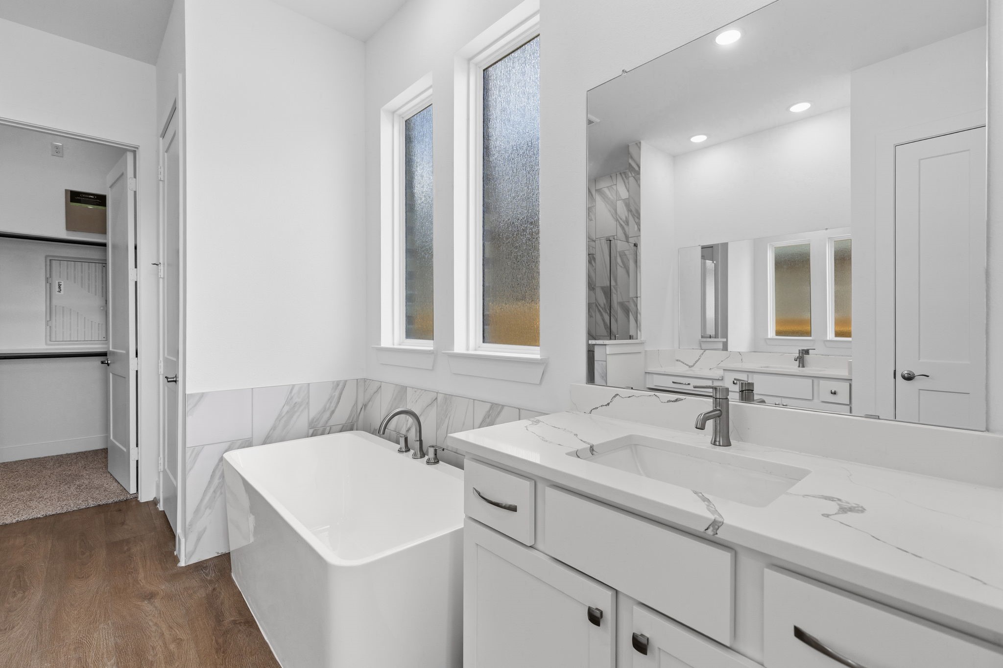 Photos are REPRESENTATIVE of the home /floor plan and are NOT of the actual home.  Selections, features, and room options vary.